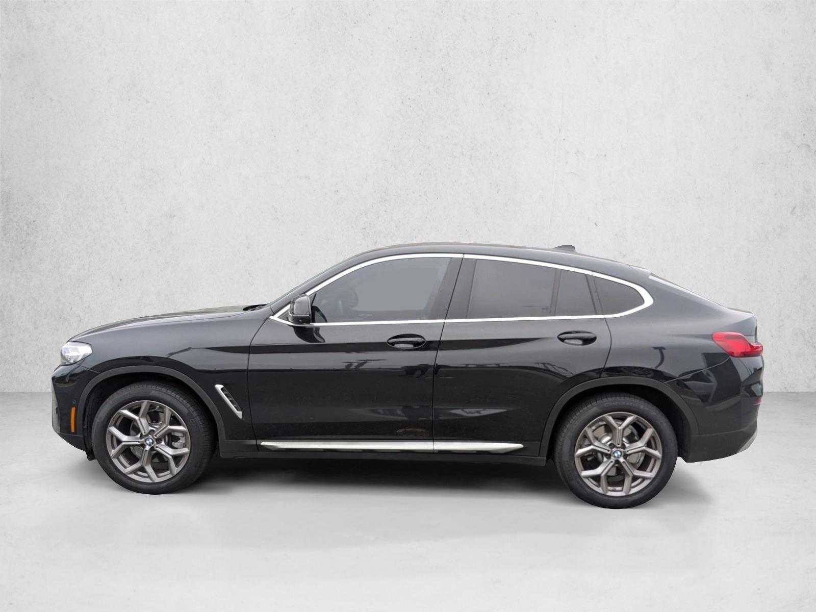Thumbnail: 2023 BMW X4 - 2