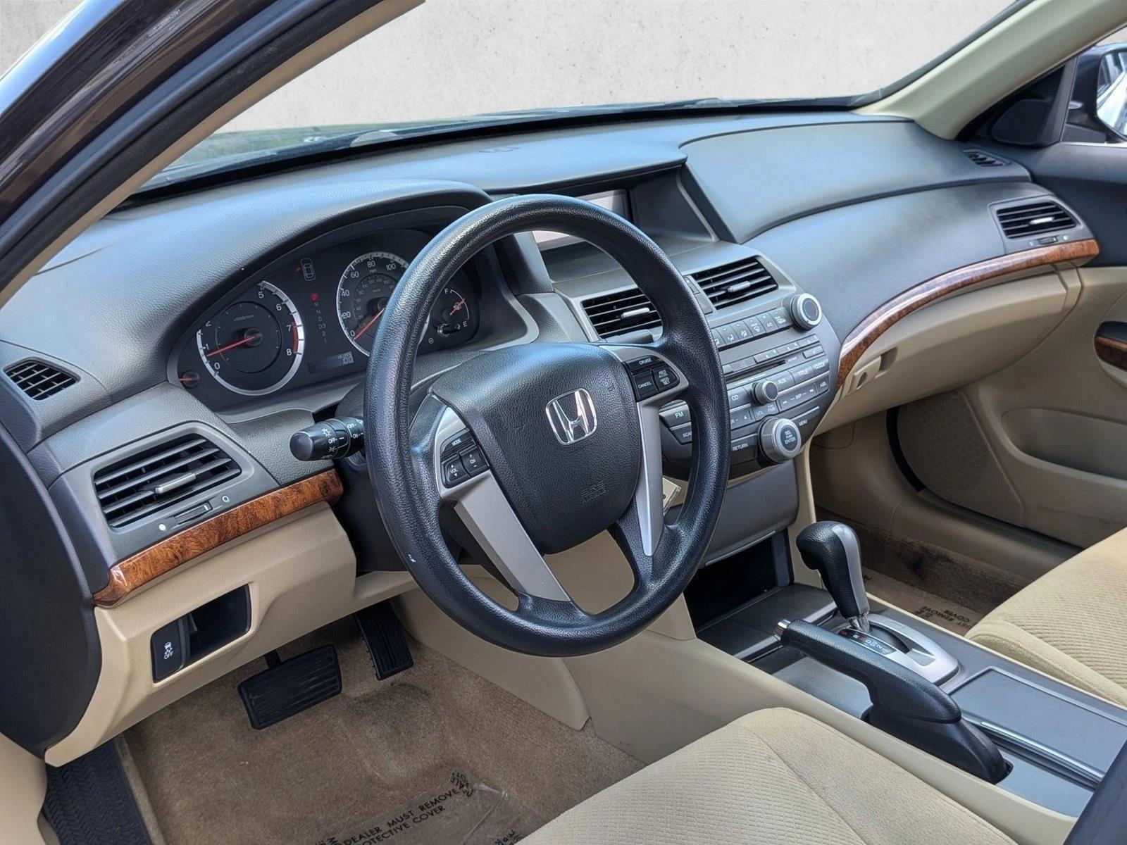Thumbnail: 2011 Honda Accord - 3
