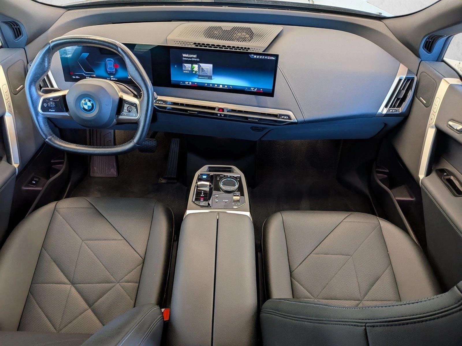 Thumbnail: 2024 BMW iX - 4