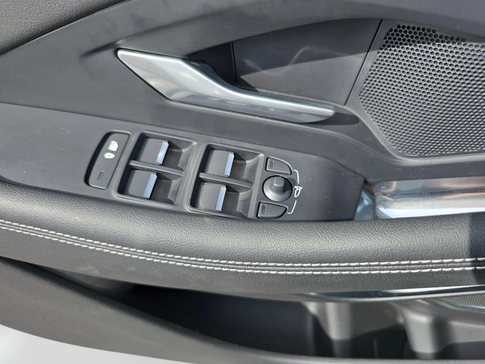 2024 Jaguar E-Pace R-DYNAMIC SE - Photo 28