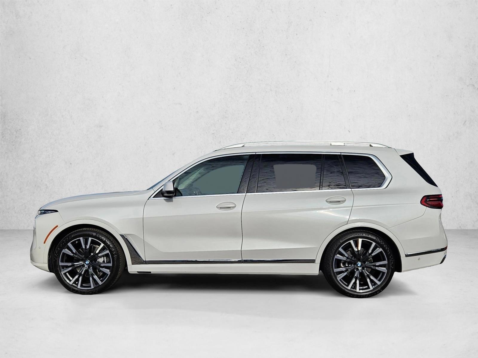 Thumbnail: 2023 BMW X7 - 2