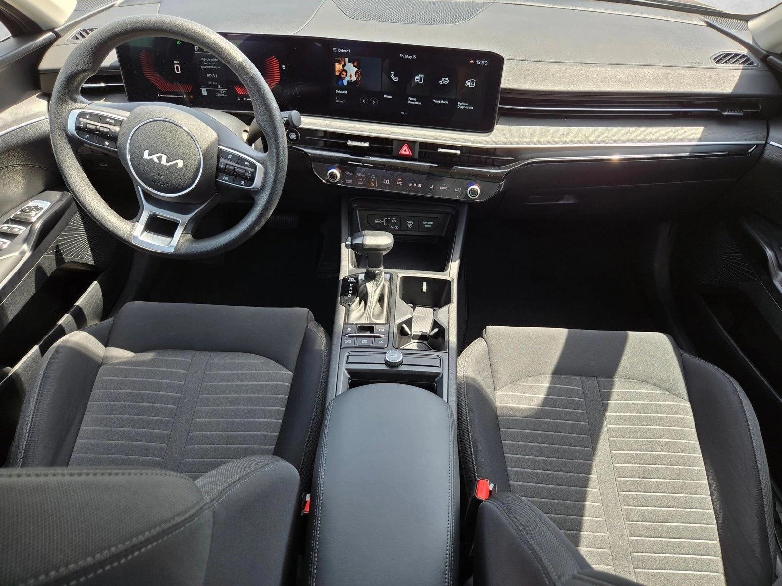 Thumbnail: 2025 Kia K5 - 4