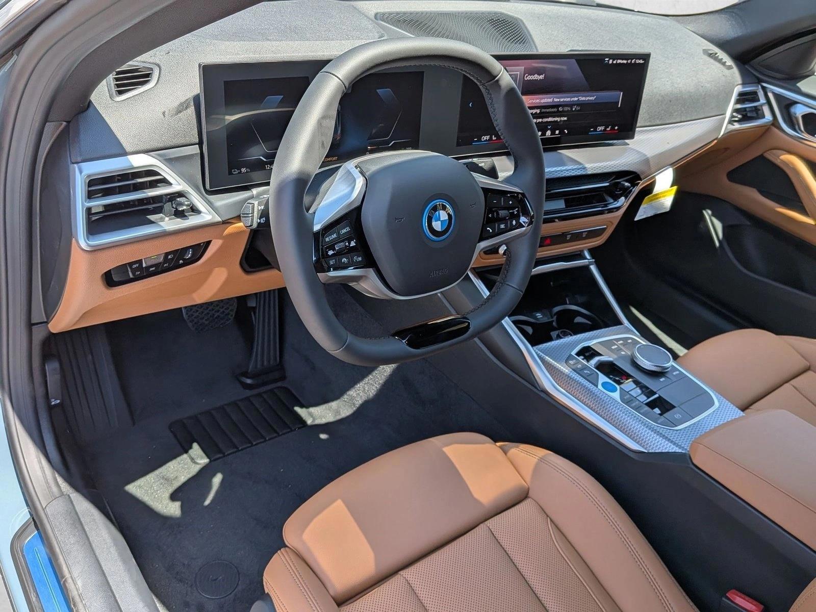 Thumbnail: 2026 BMW i4 - 3