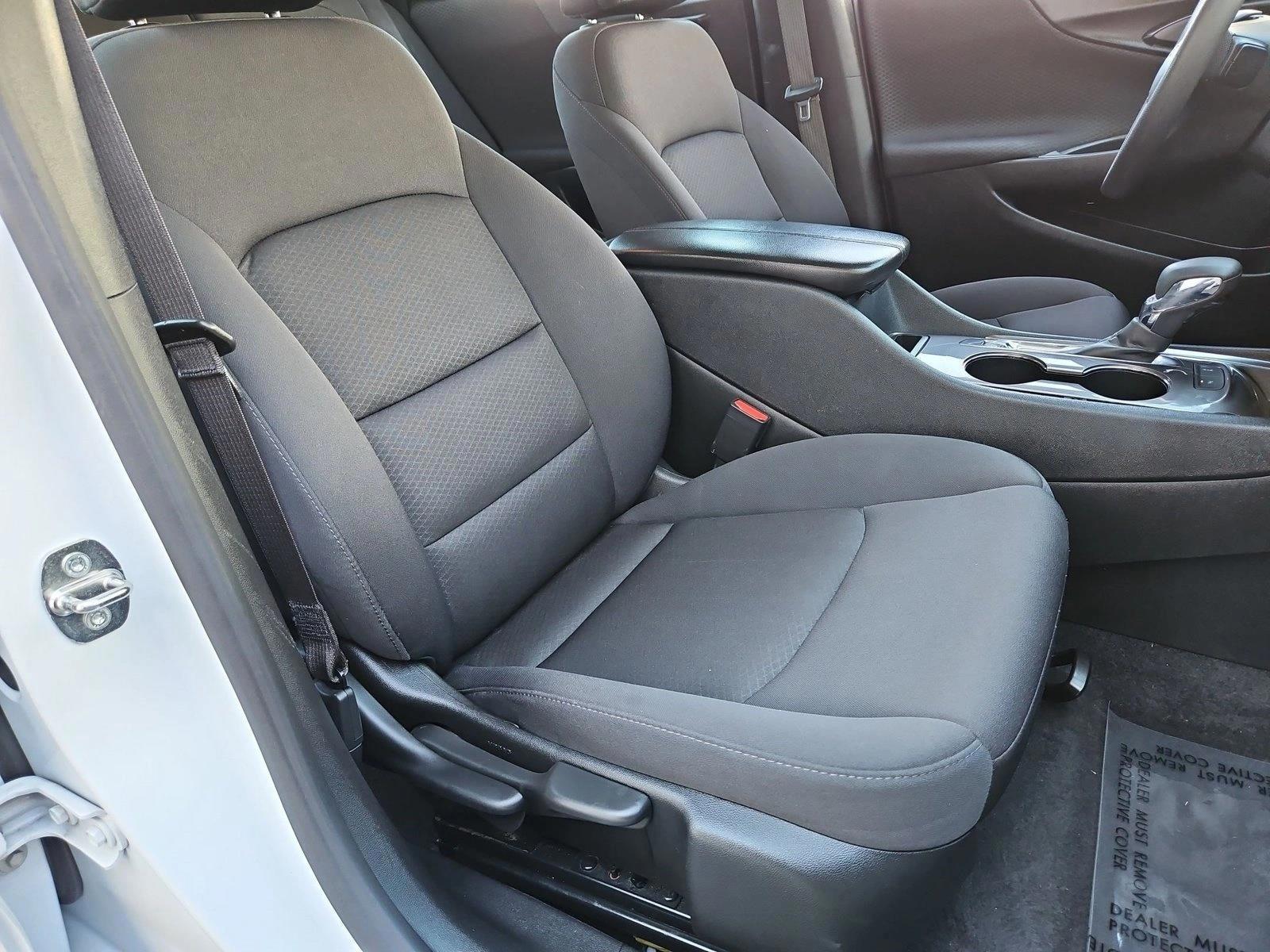 Thumbnail: 2024 Chevrolet Malibu - 6