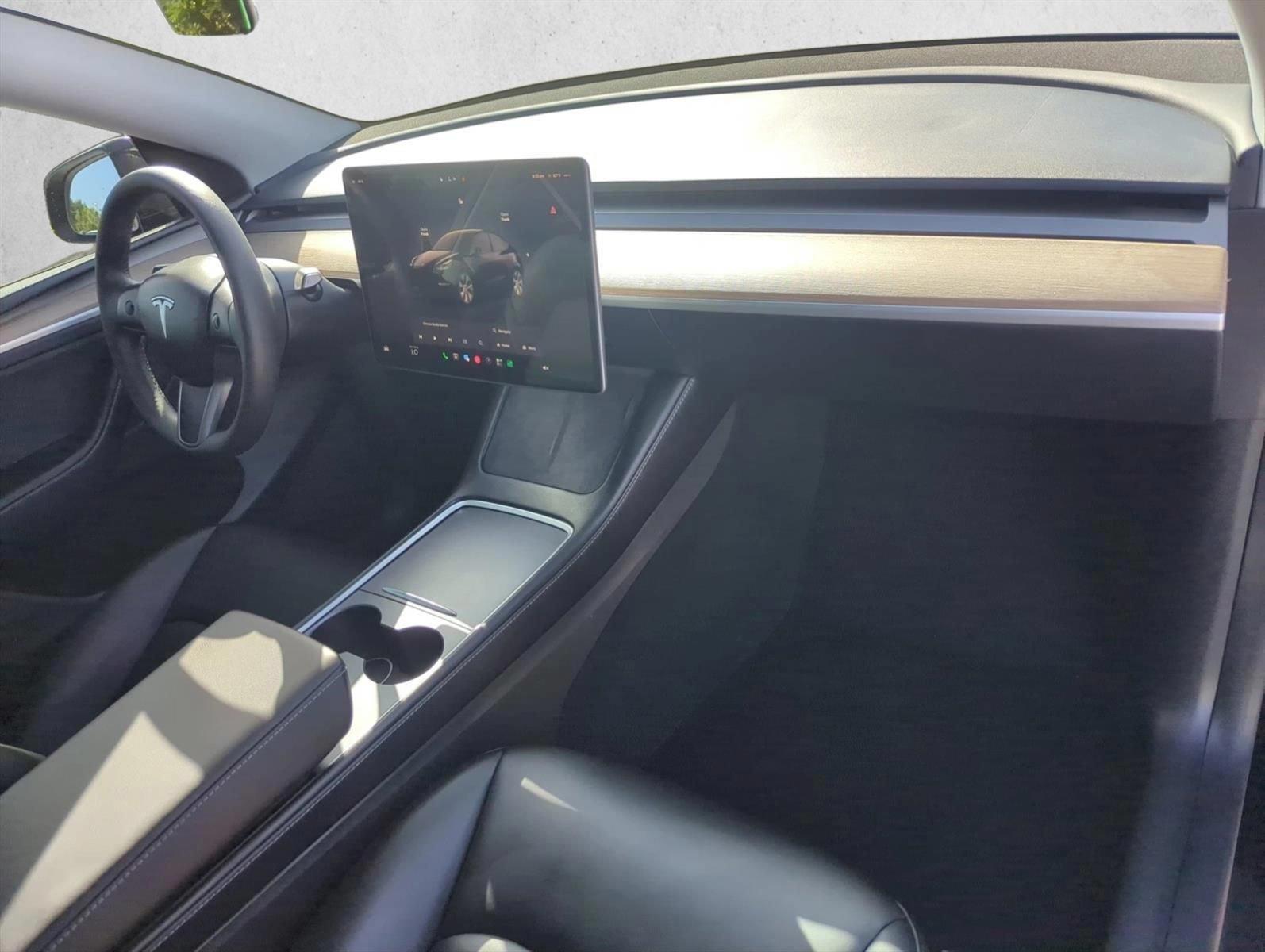 2023 Tesla Model Y Long Range - Photo 27