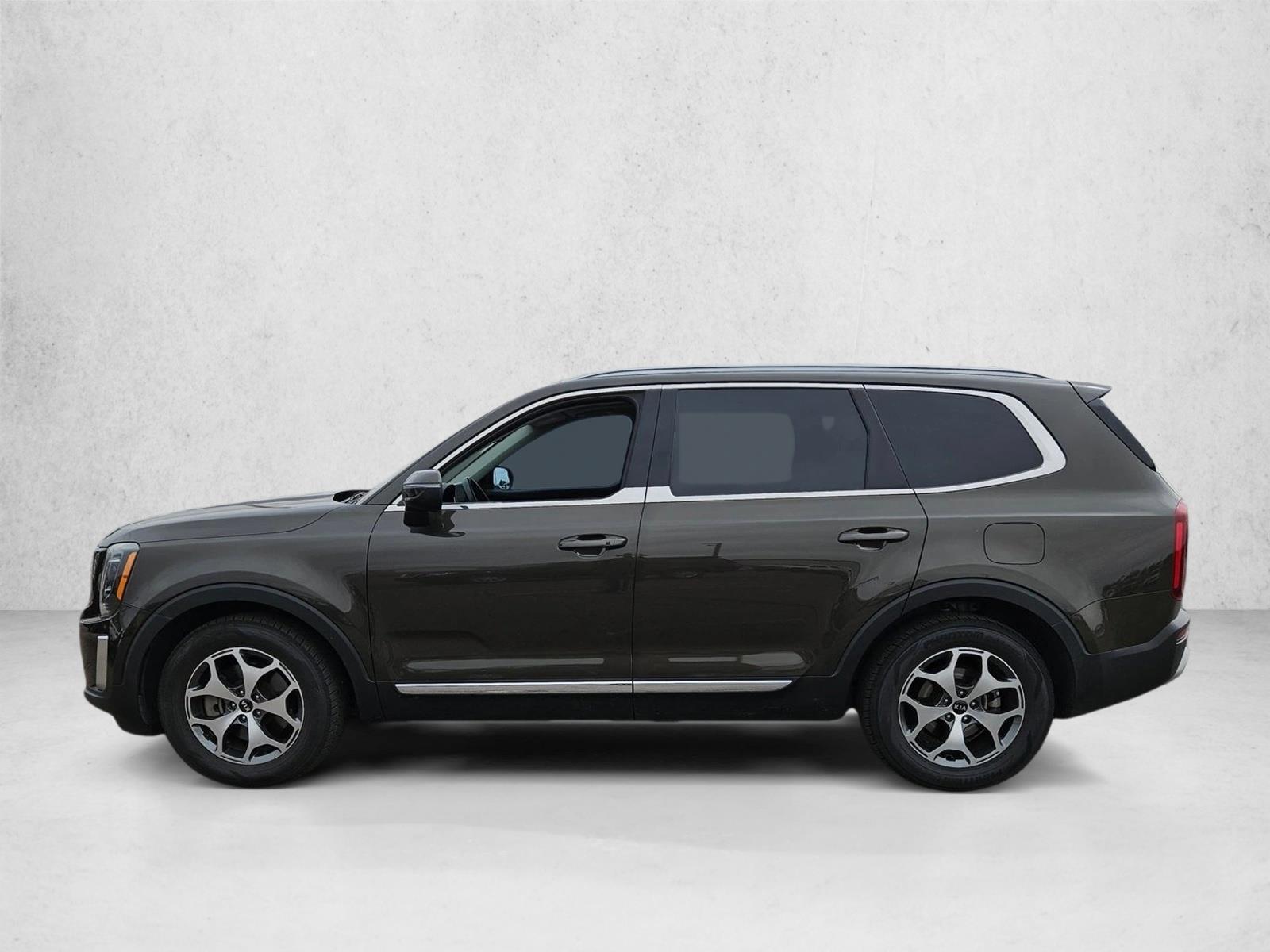 Thumbnail: 2020 Kia Telluride - 3