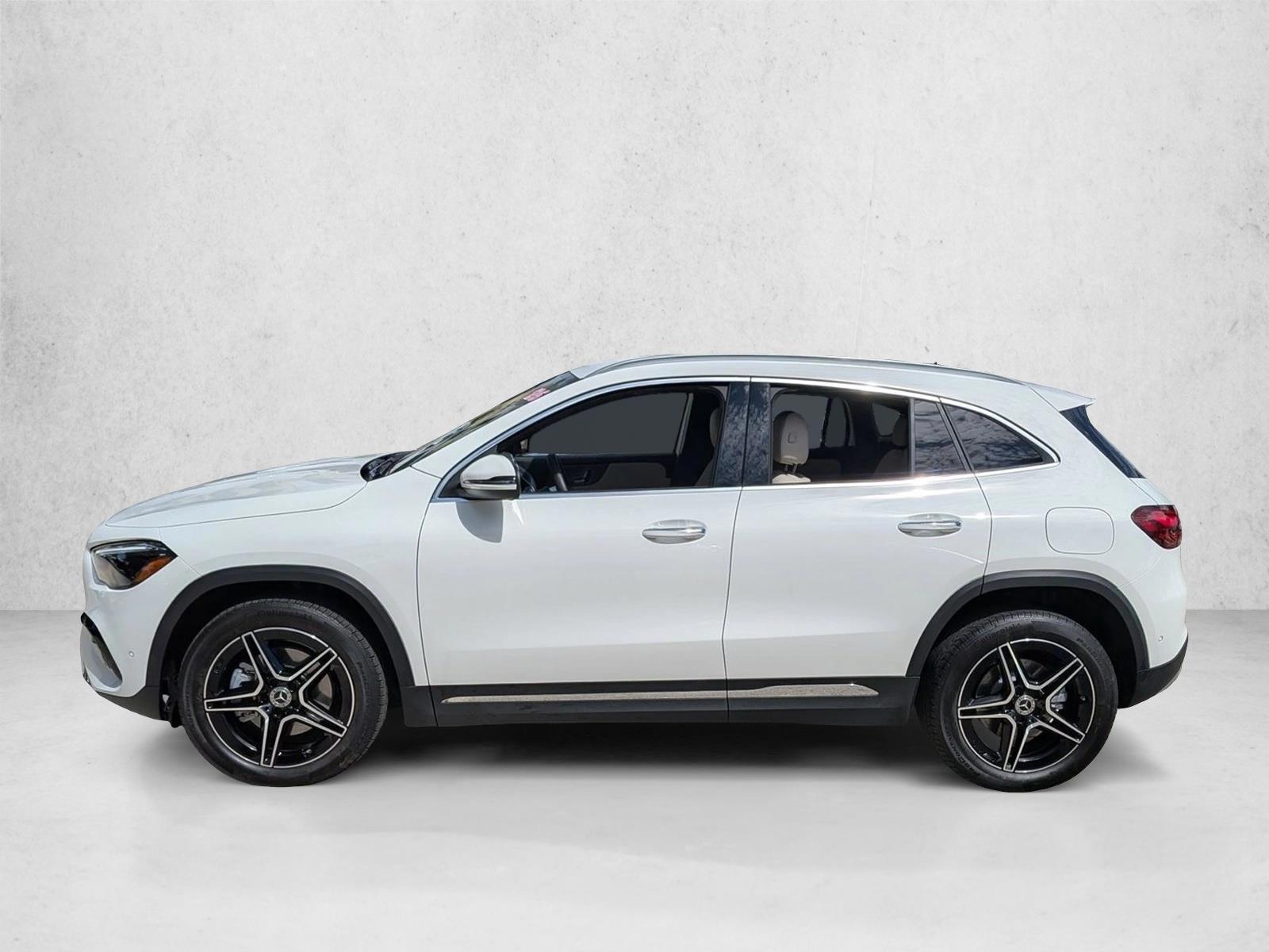 Thumbnail: 2026 Mercedes-Benz GLA - 2