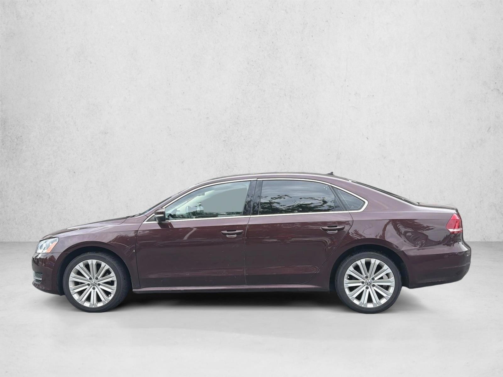 Thumbnail: 2013 Volkswagen Passat - 2
