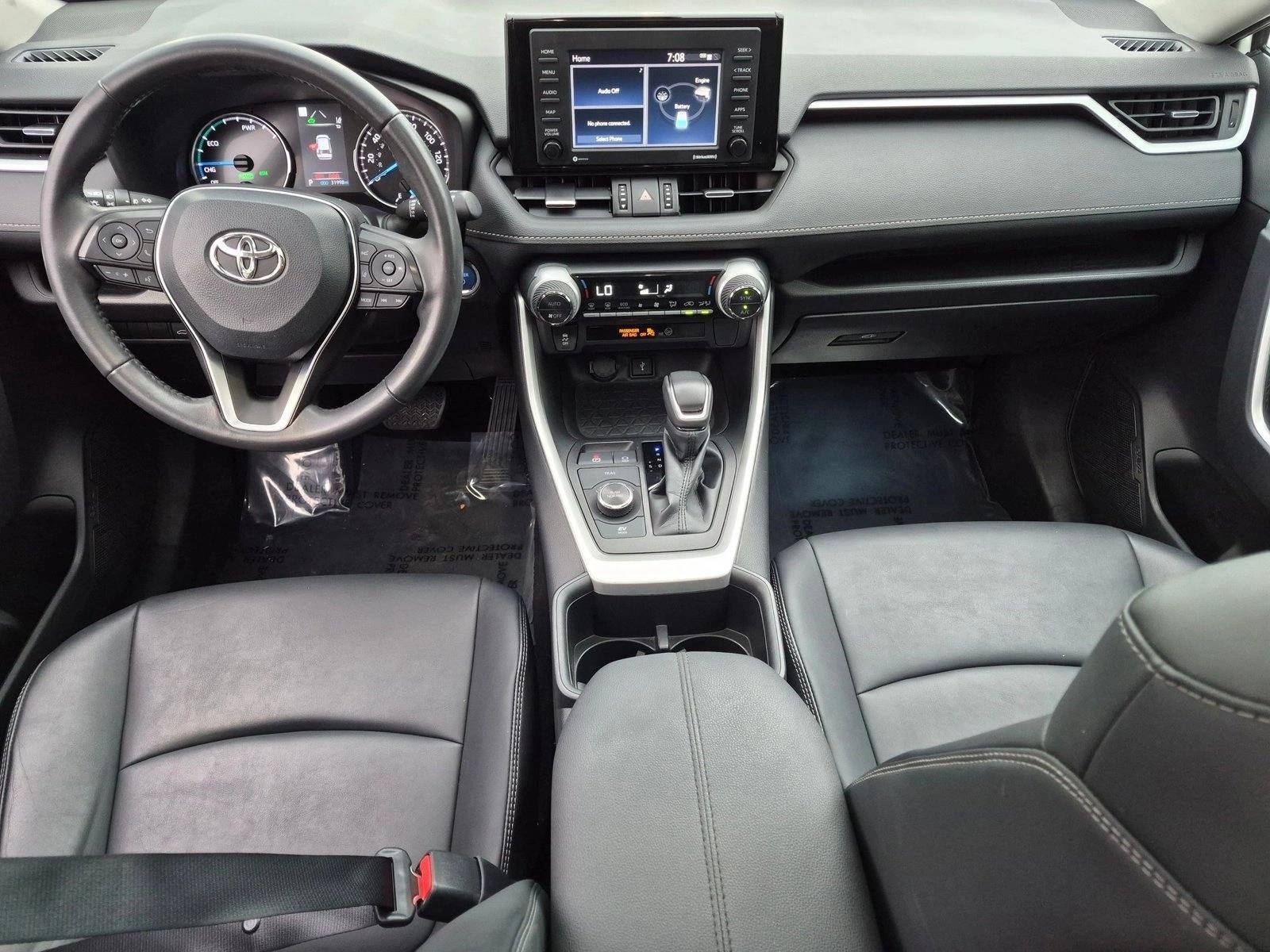 Thumbnail: 2022 Toyota RAV4 - 4