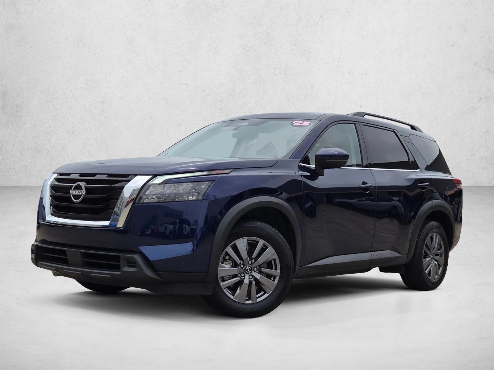 Thumbnail: 2025 Nissan Pathfinder - 1