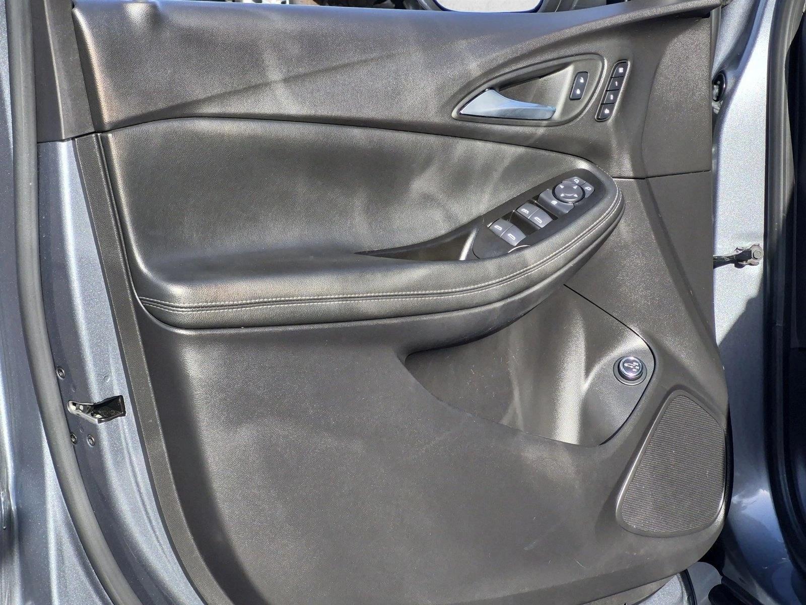 2022 Buick Encore GX Essence - Photo 11