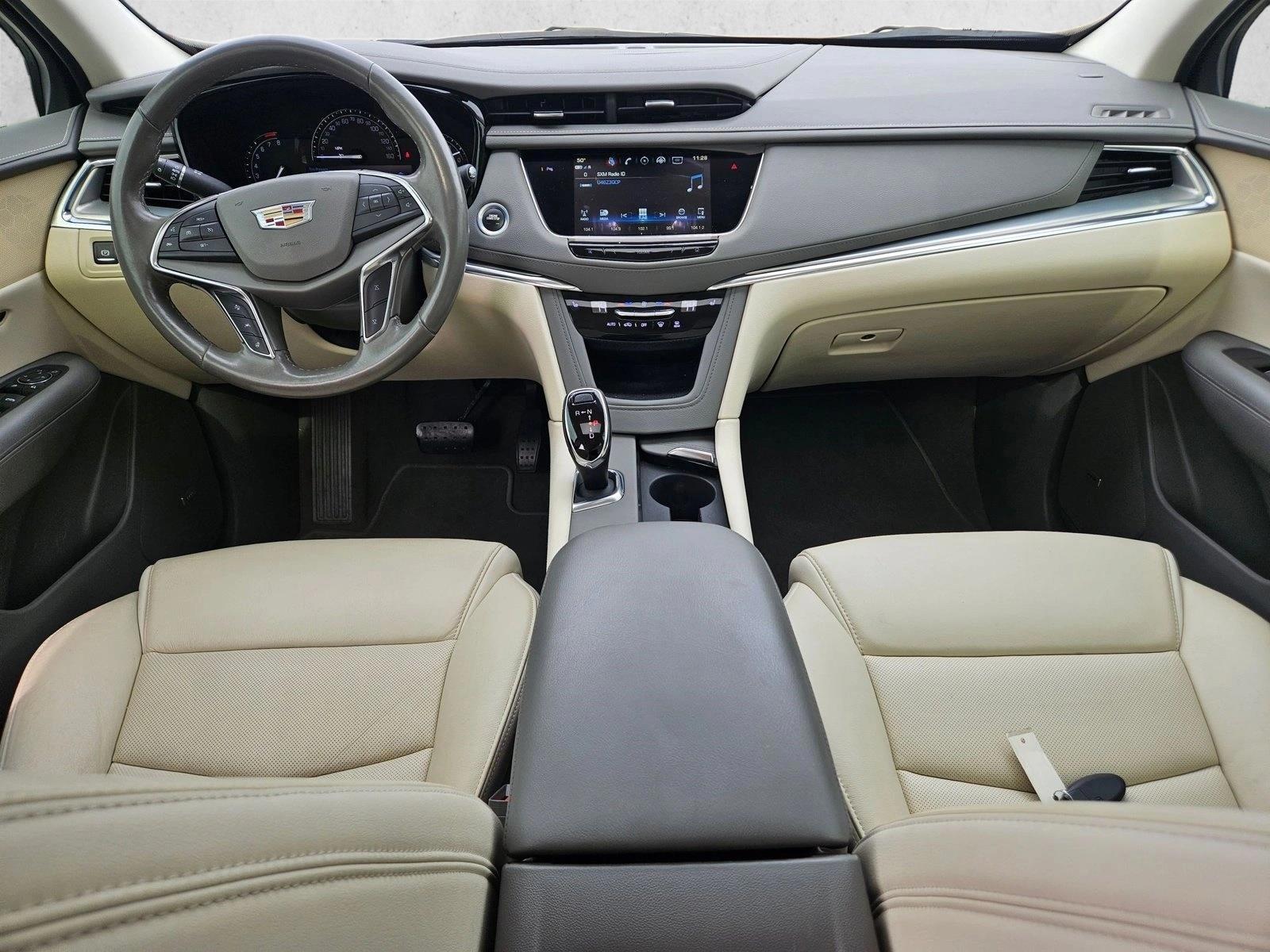 Thumbnail: 2019 Cadillac XT5 - 4