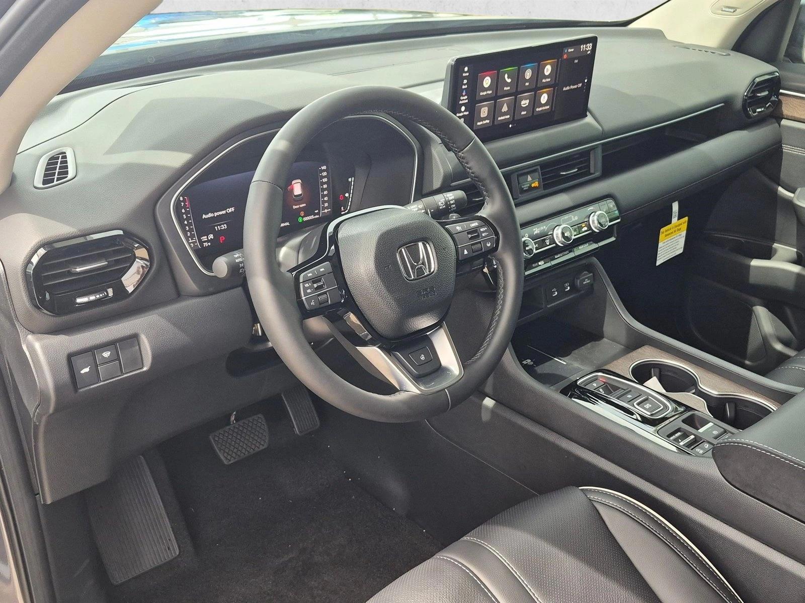 Thumbnail: 2026 Honda Pilot - 3