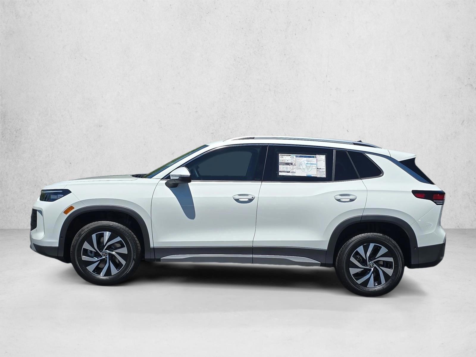 Thumbnail: 2026 Volkswagen Tiguan - 2