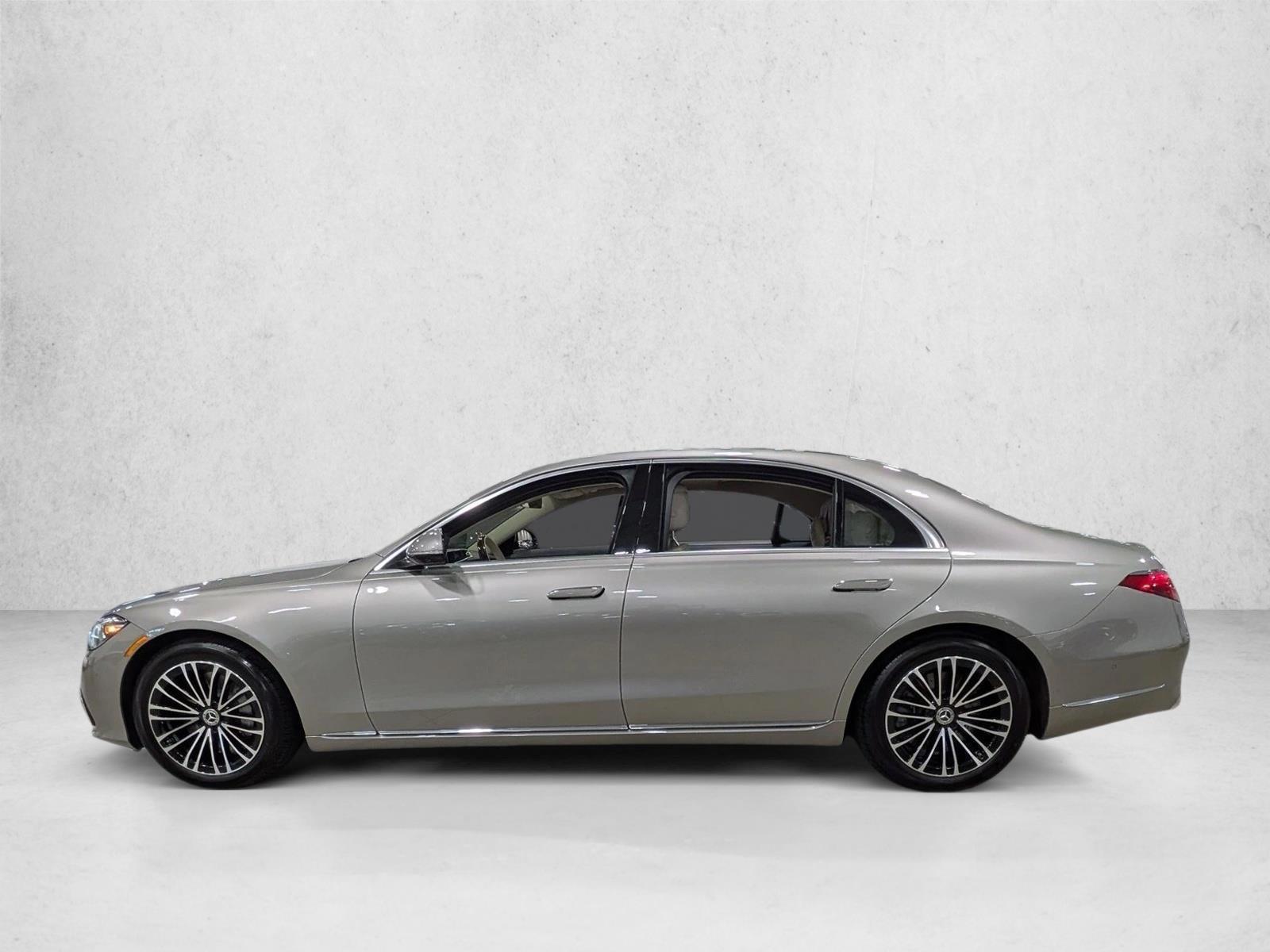 Thumbnail: 2023 Mercedes-Benz S-Class - 2