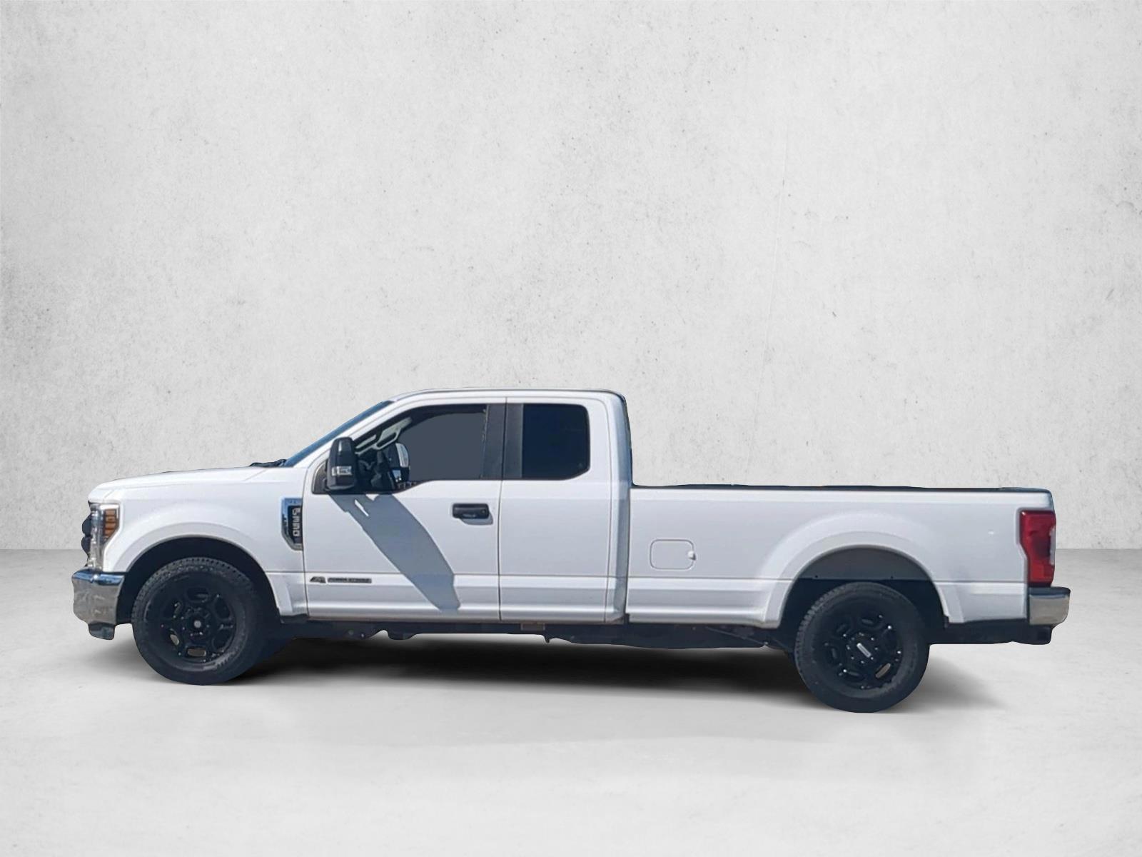 Thumbnail: 2019 Ford F-350 - 2