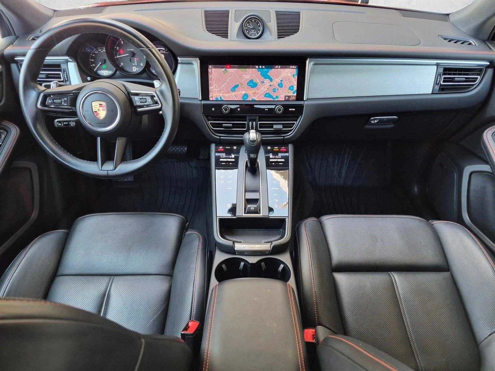 Thumbnail: 2024 Porsche Macan - 4