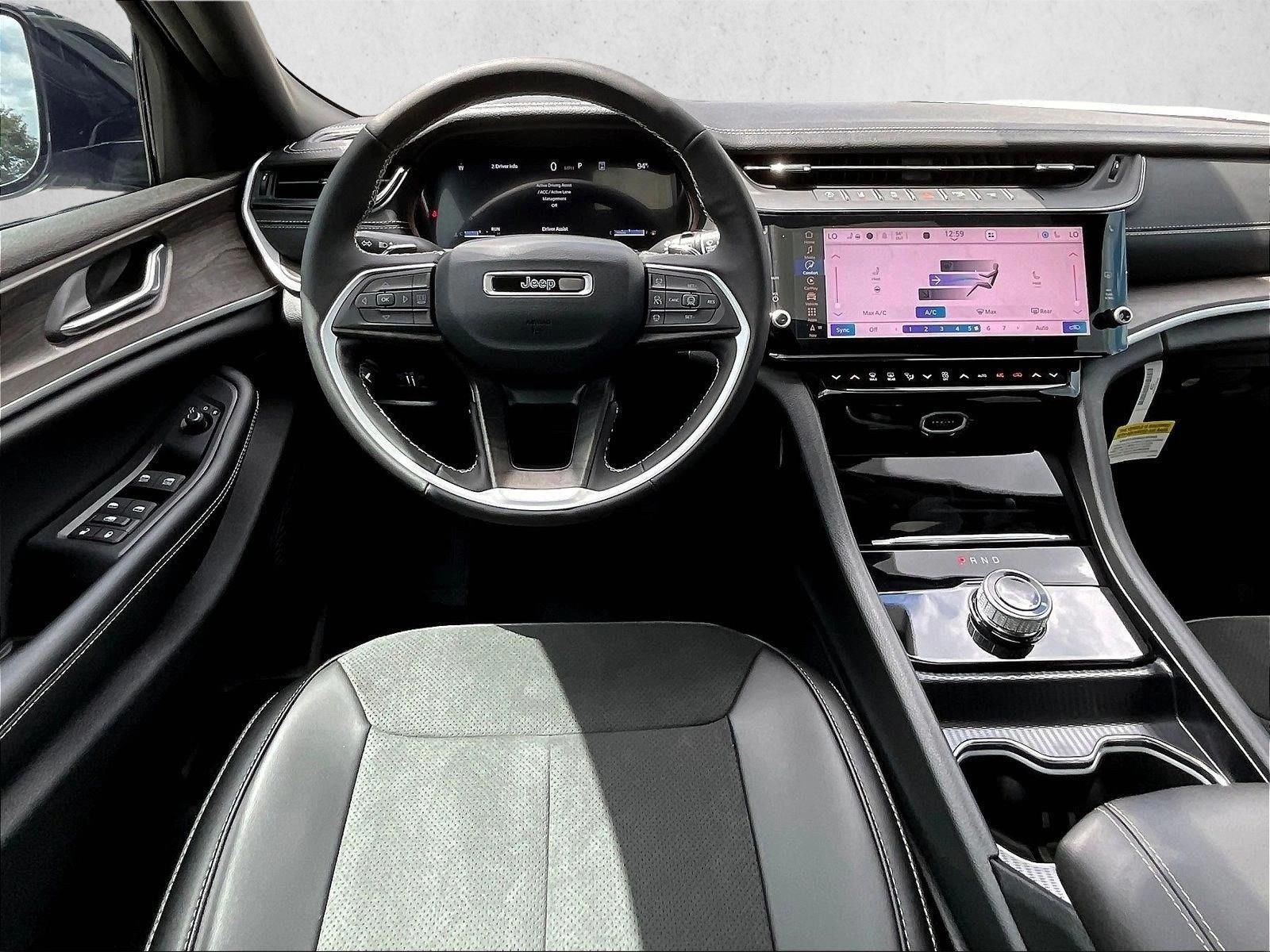 Thumbnail: 2026 Jeep Grand Cherokee - 4