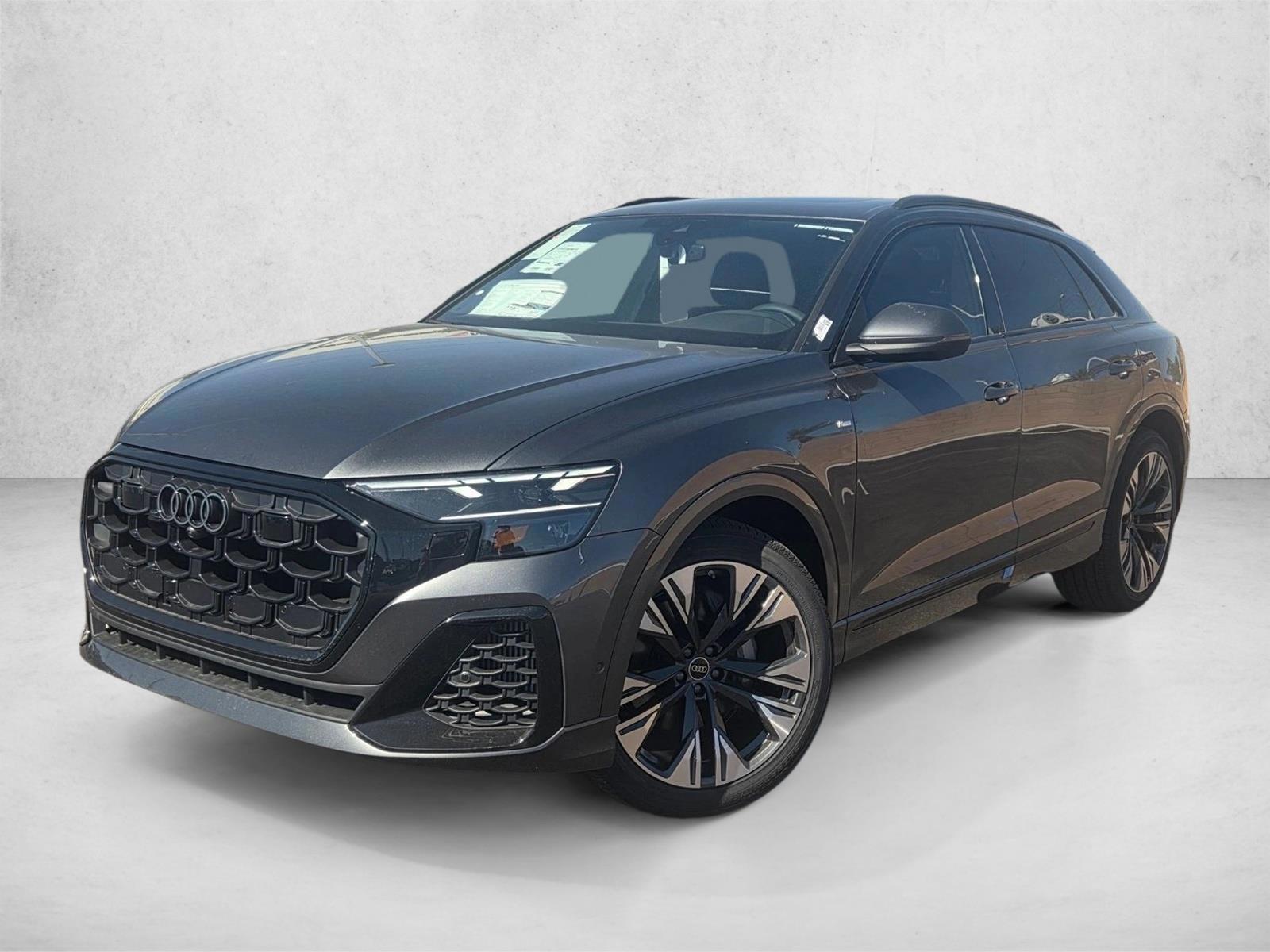 Thumbnail: 2026 Audi Q8 - 1