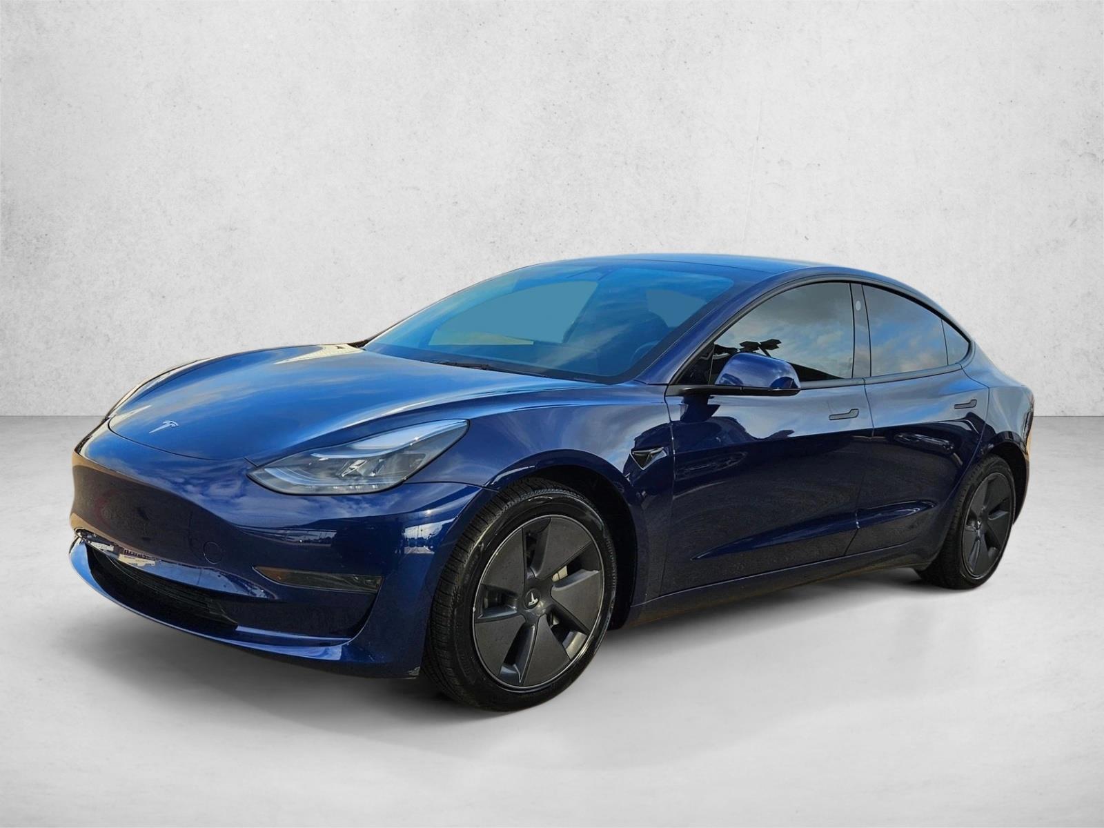 Thumbnail: 2023 Tesla Model 3 - 1