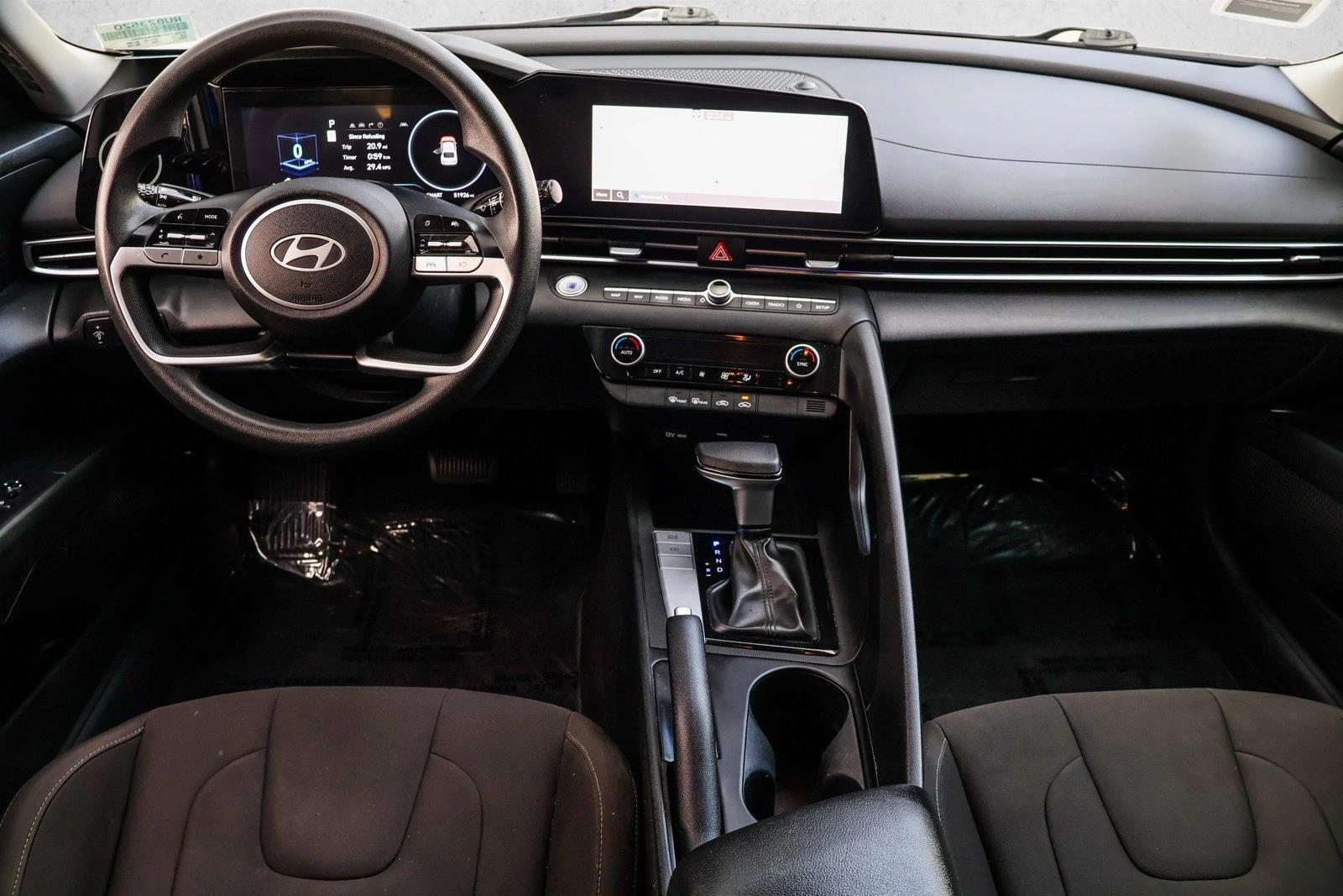 Thumbnail: 2024 Hyundai Elantra - 4
