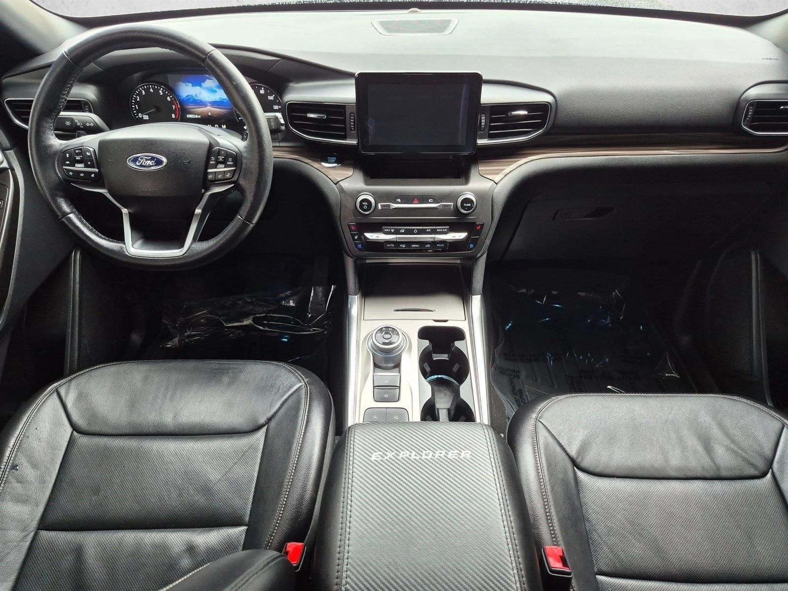 Thumbnail: 2020 Ford Explorer - 3