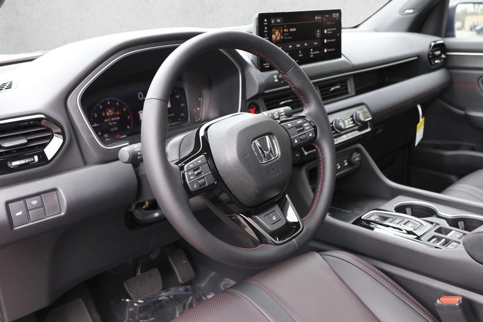 Thumbnail: 2026 Honda Pilot - 3