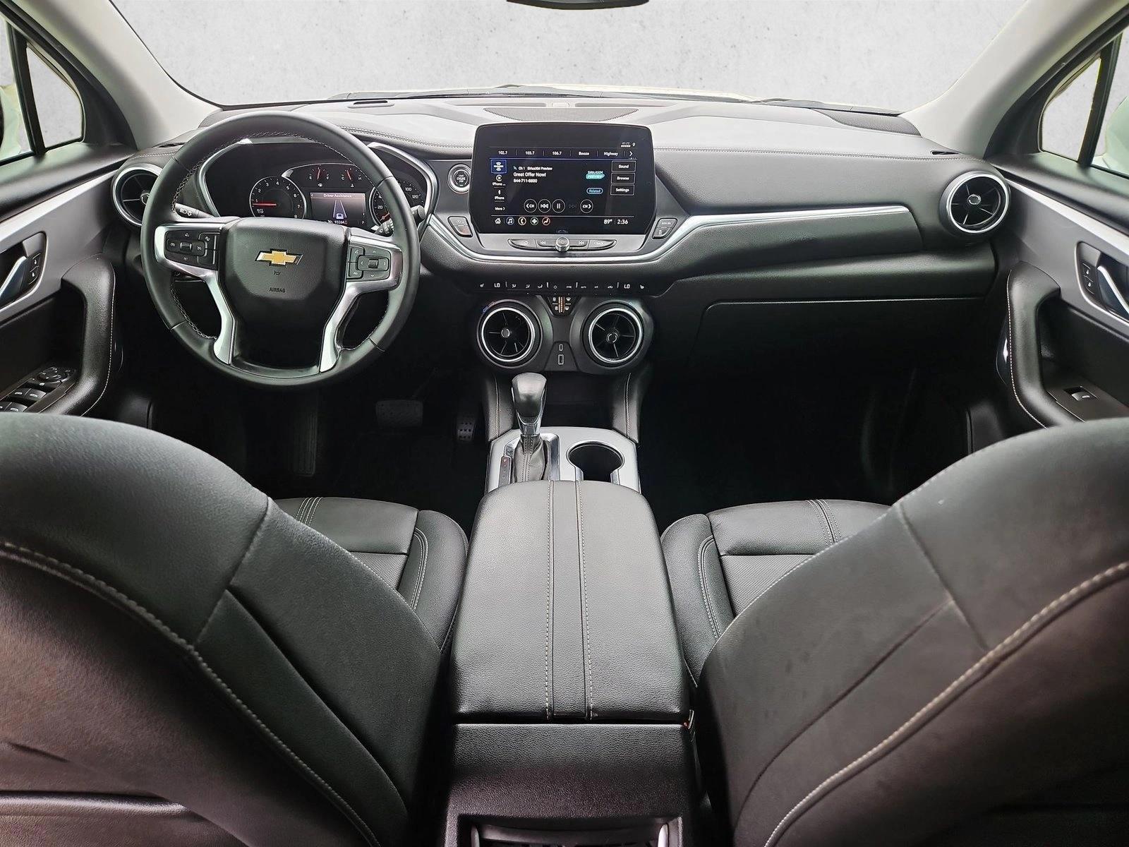 Thumbnail: 2023 Chevrolet Blazer - 3