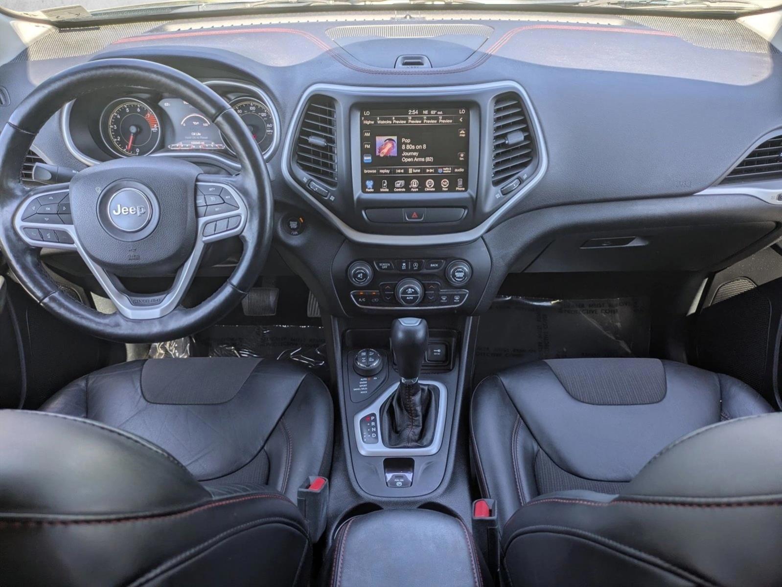 Thumbnail: 2017 Jeep Cherokee - 4