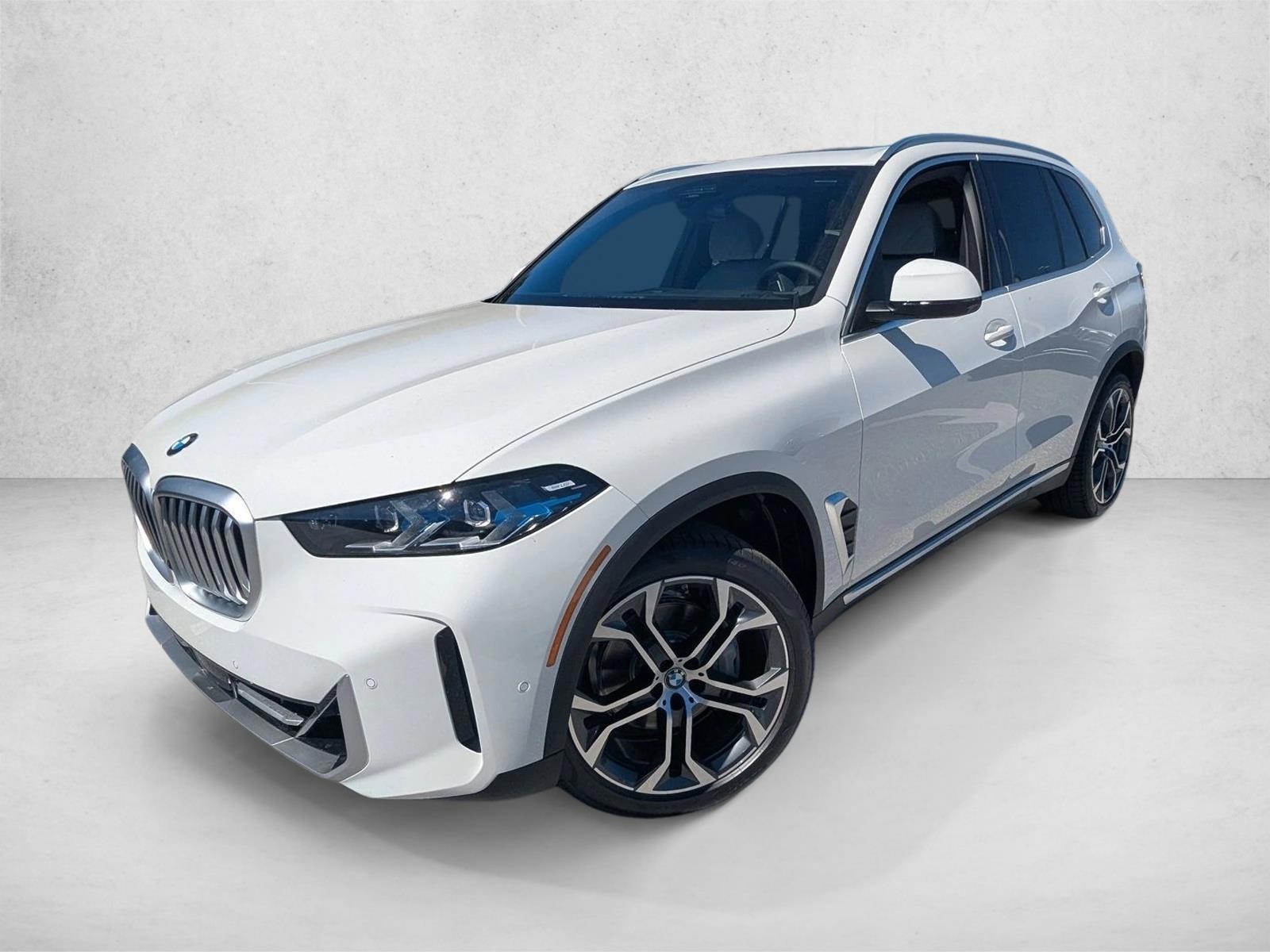 Thumbnail: 2026 BMW X5 - 1