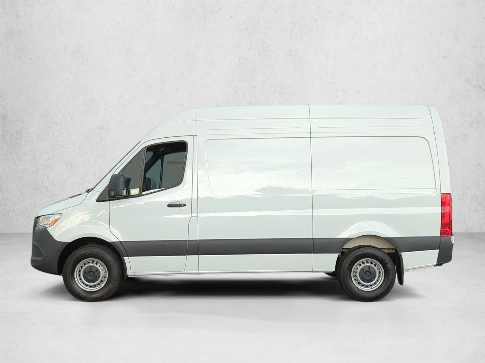 Thumbnail: 2026 Mercedes-Benz Sprinter - 2