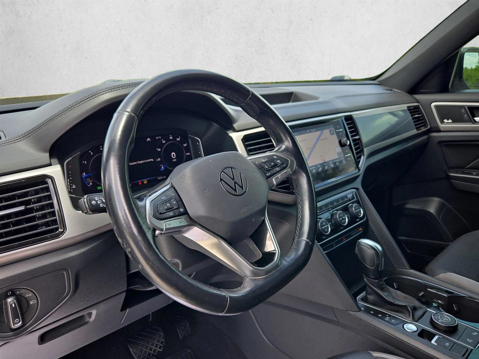 Thumbnail: 2020 Volkswagen Atlas - 3