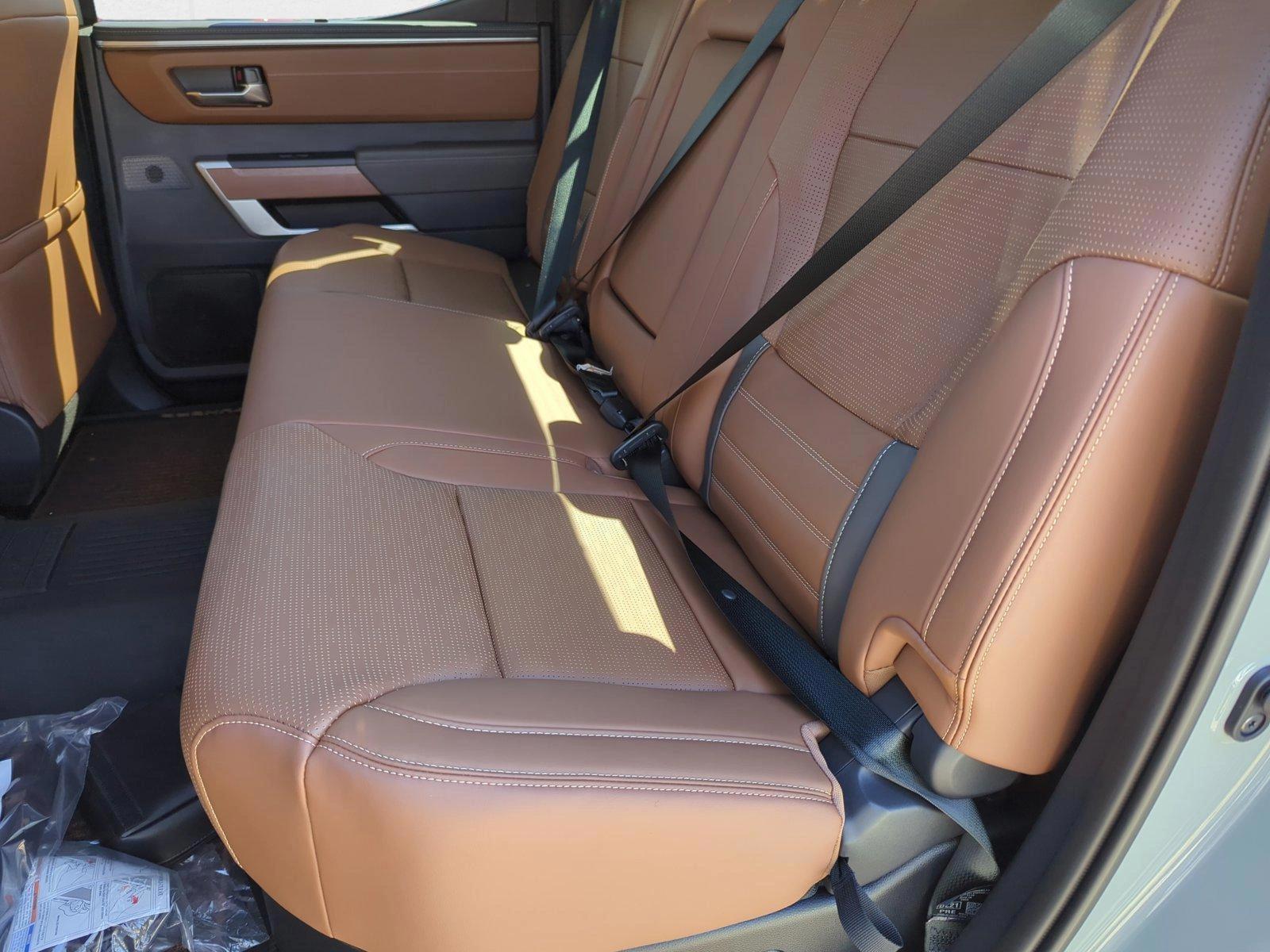 2025 Toyota Tundra 1794 Edition - Photo 16