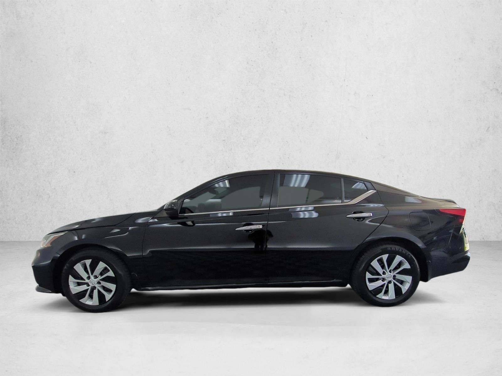 Thumbnail: 2020 Nissan Altima - 2