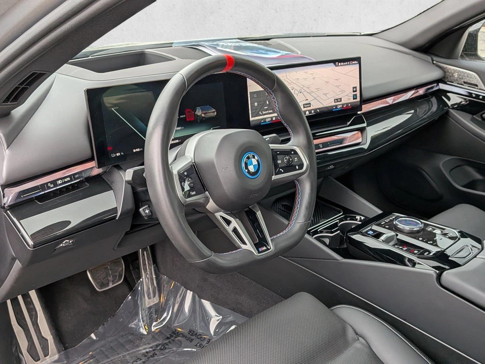 Thumbnail: 2025 BMW i5 - 3