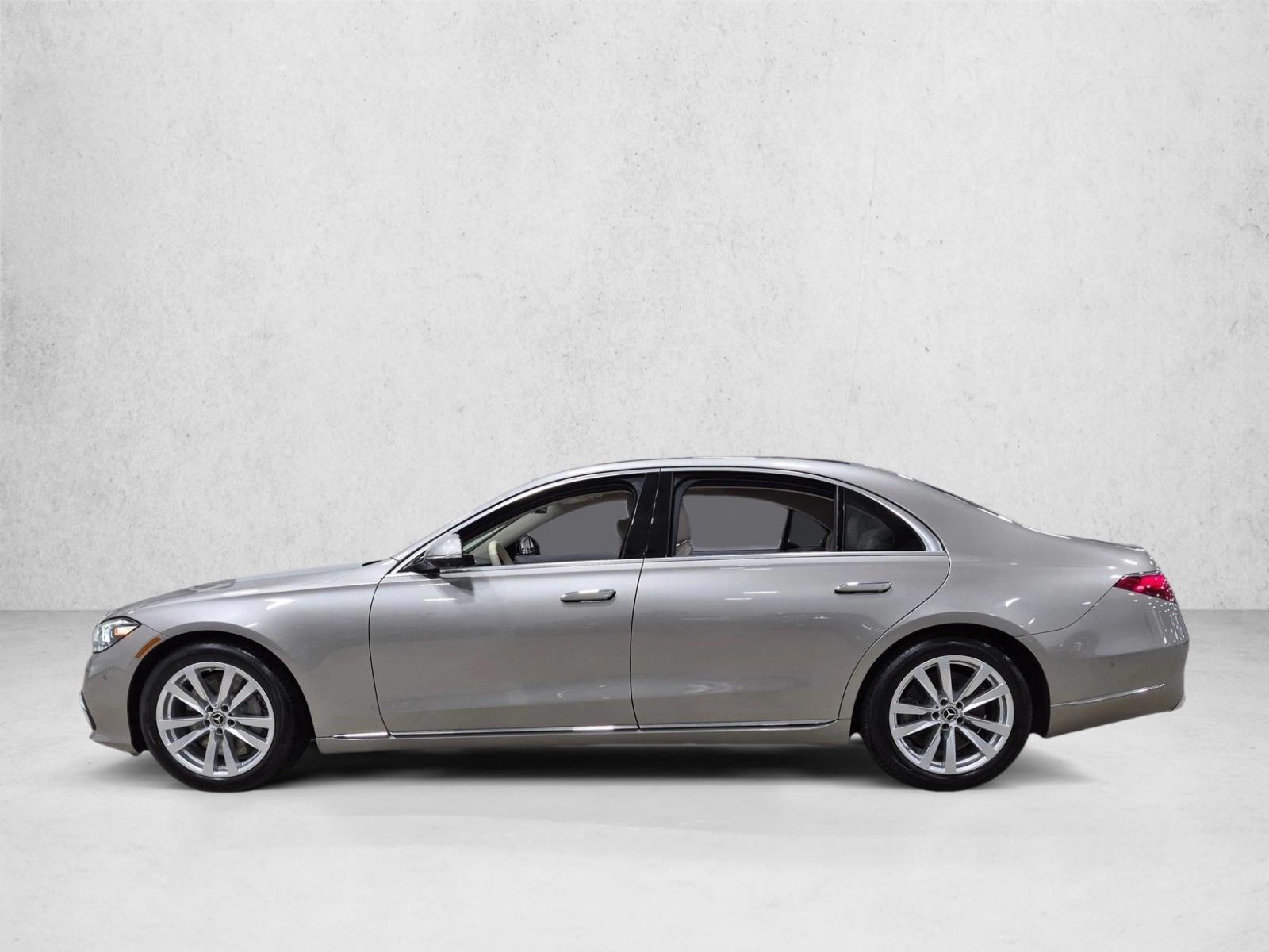 Thumbnail: 2023 Mercedes-Benz S-Class - 2