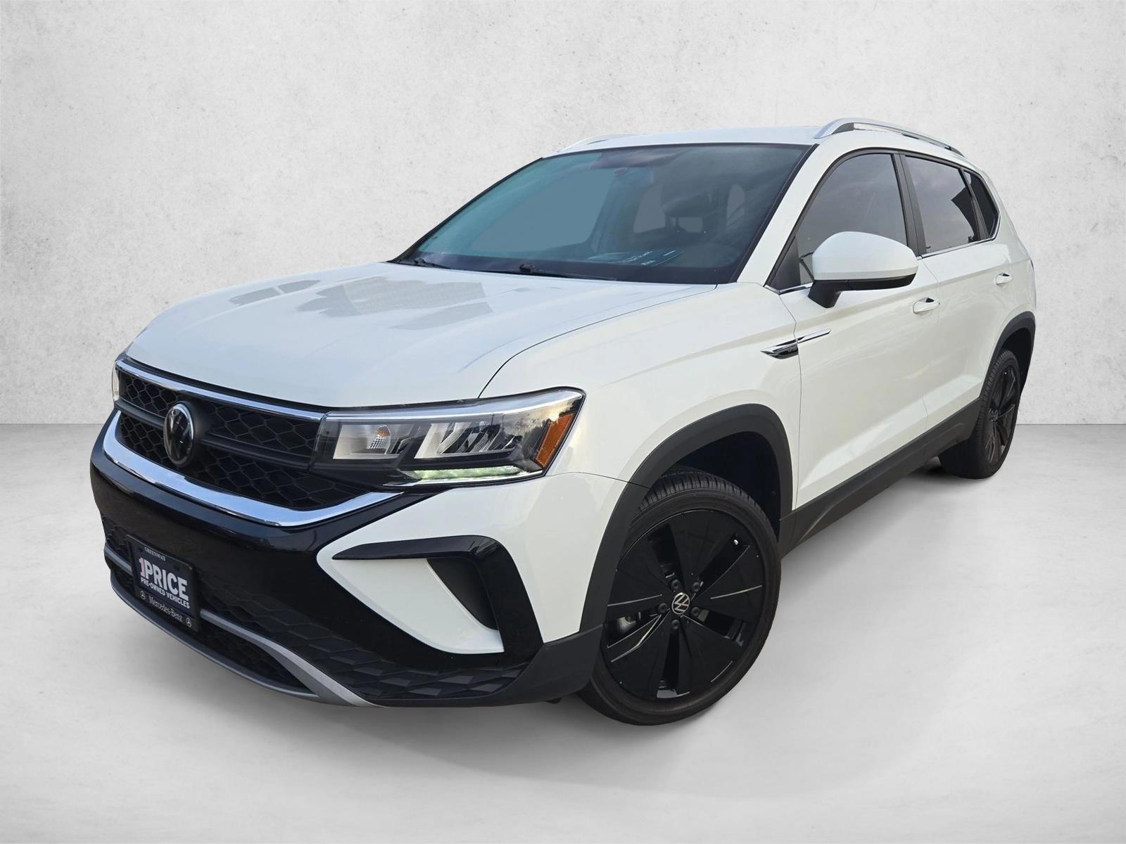 Thumbnail: 2022 Volkswagen Taos - 1