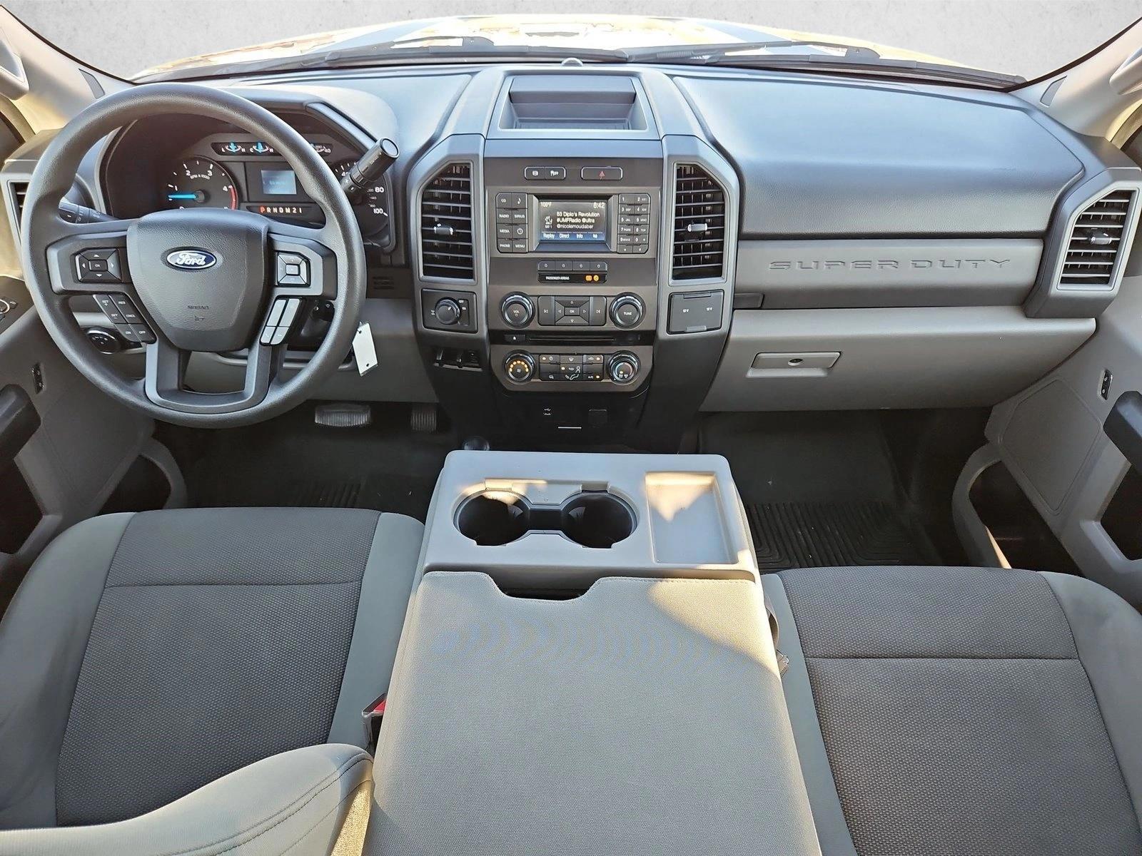 Thumbnail: 2017 Ford F-250 - 4