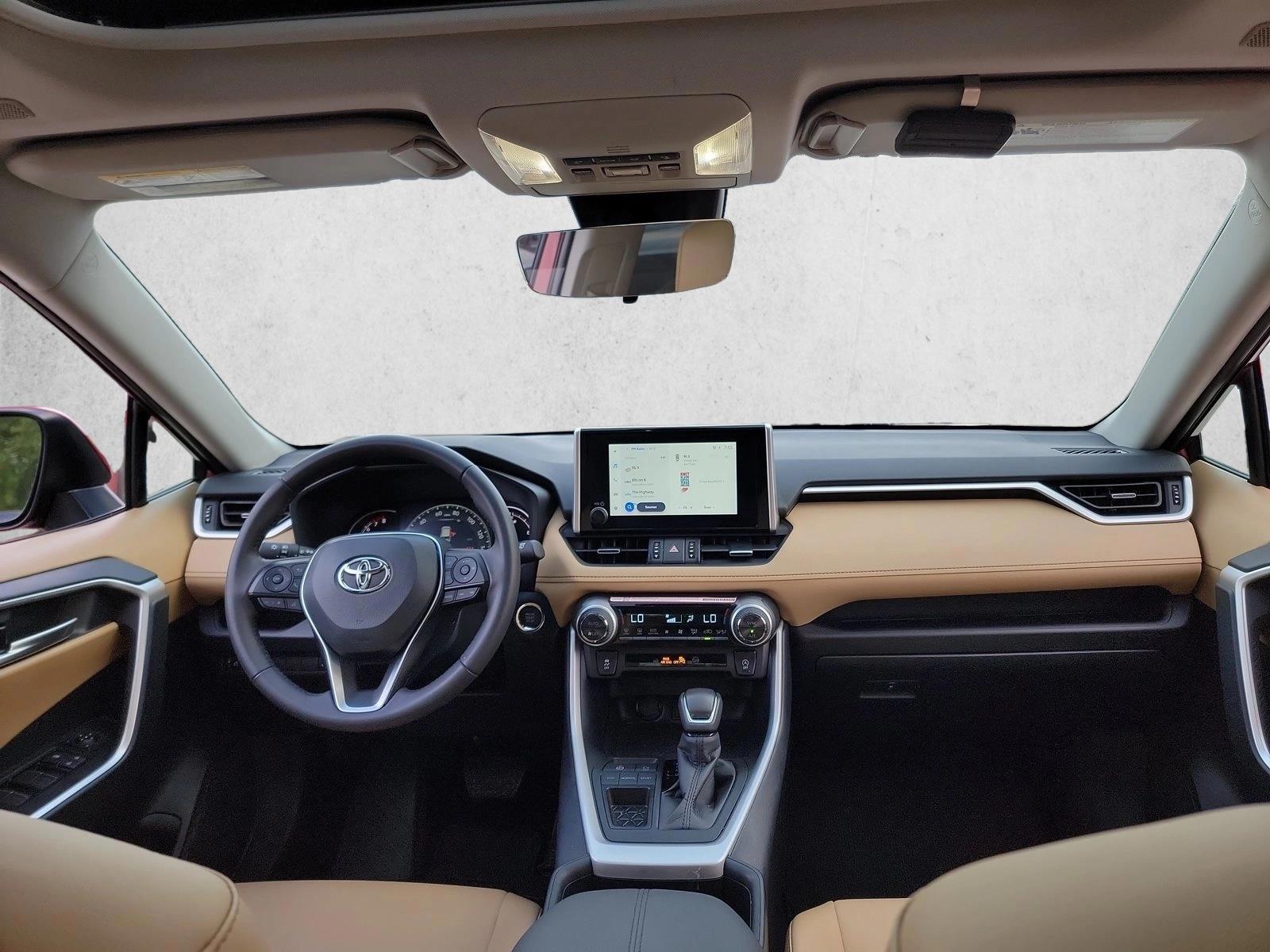 Thumbnail: 2025 Toyota RAV4 - 3
