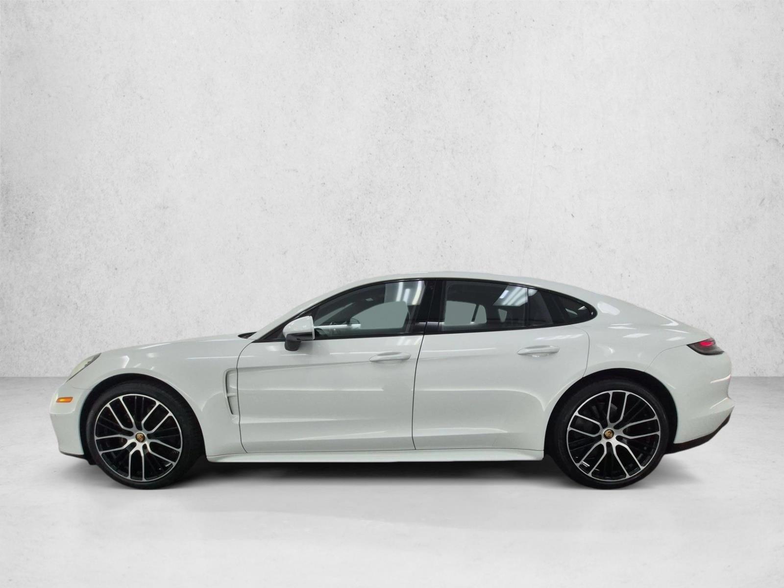 Thumbnail: 2023 Porsche Panamera - 2