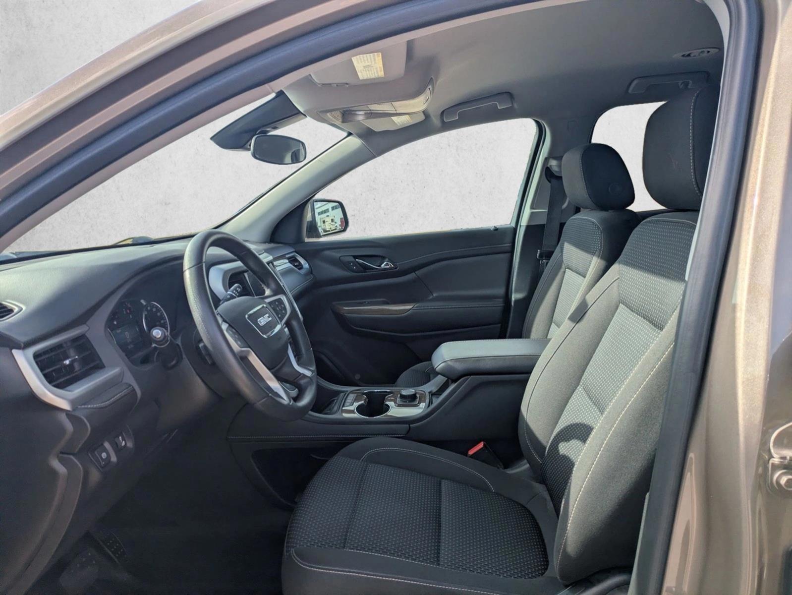 2023 GMC Acadia SLE - Photo 12