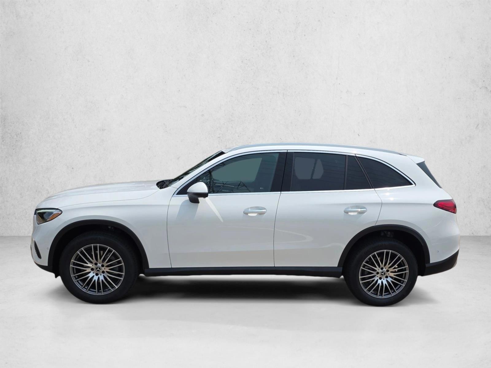 Thumbnail: 2026 Mercedes-Benz GLC - 2