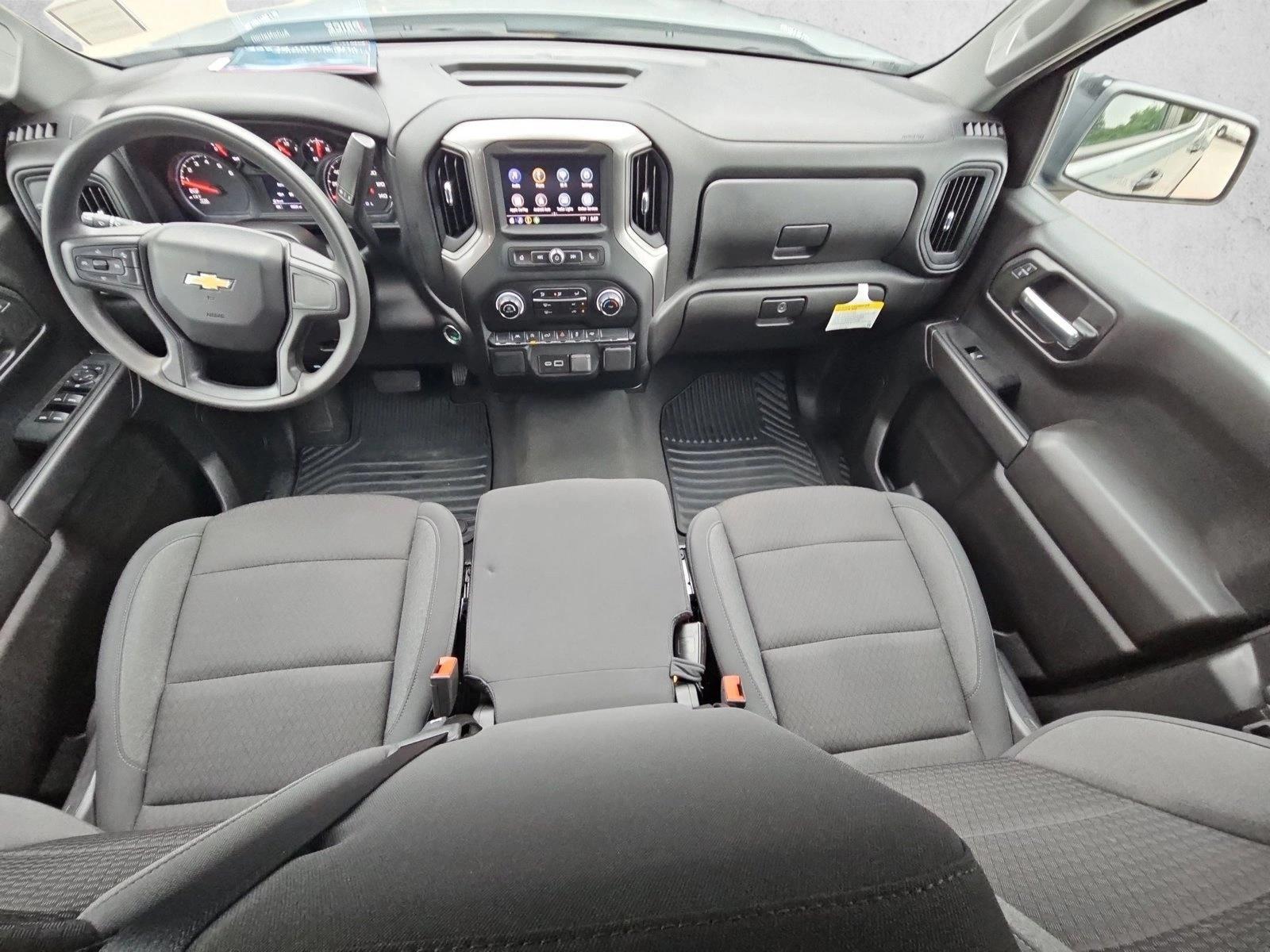 Thumbnail: 2024 Chevrolet Silverado 1500 - 3