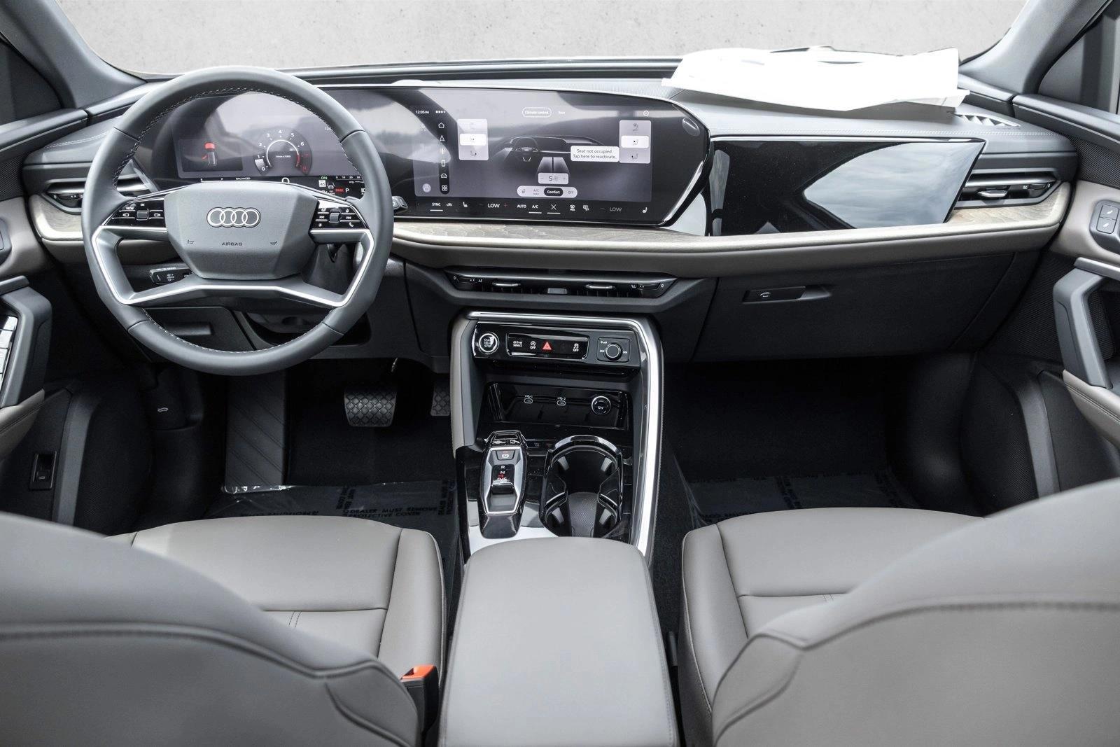 Thumbnail: 2026 Audi Q5 - 4