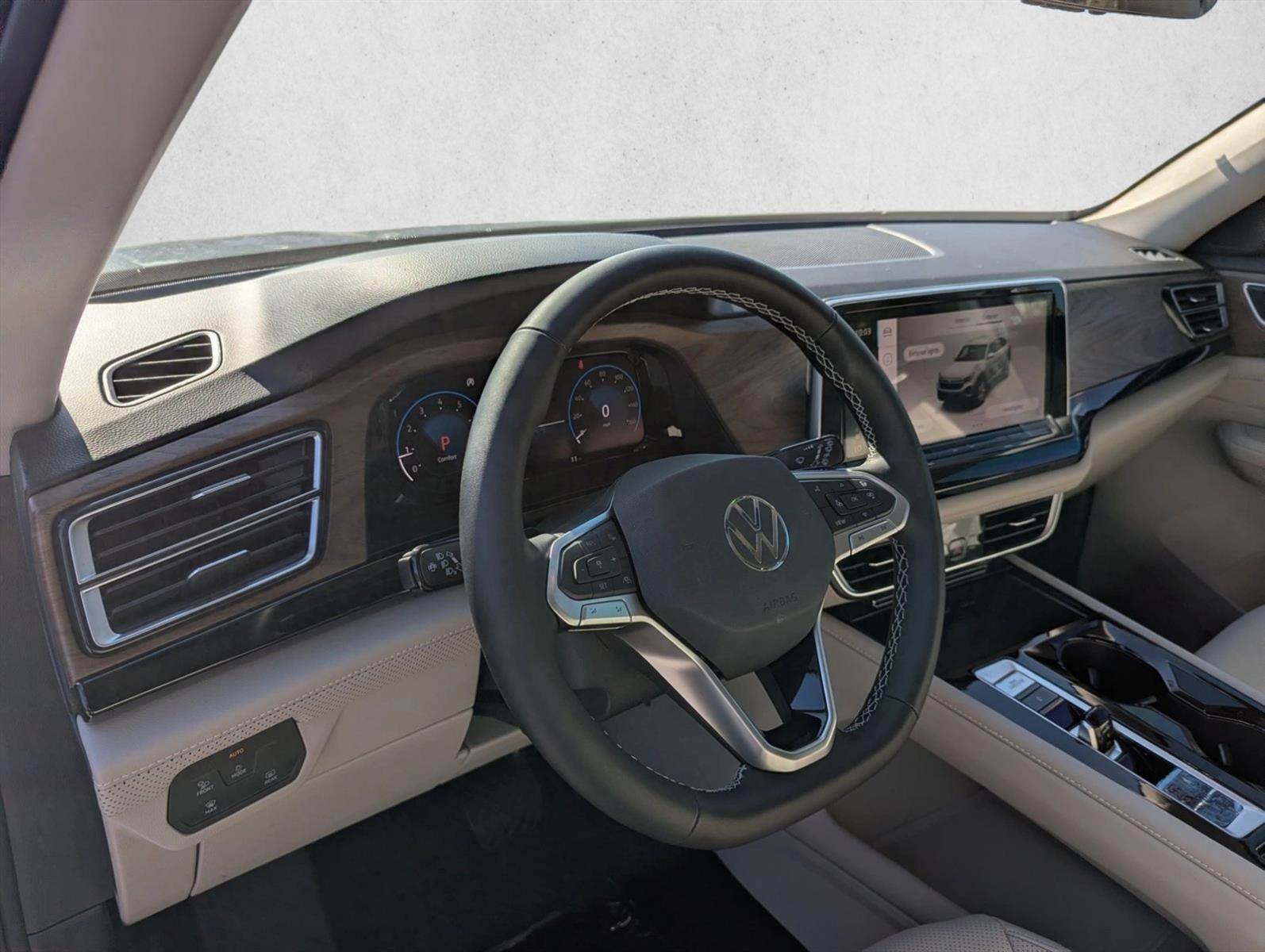 Thumbnail: 2026 Volkswagen Atlas - 3