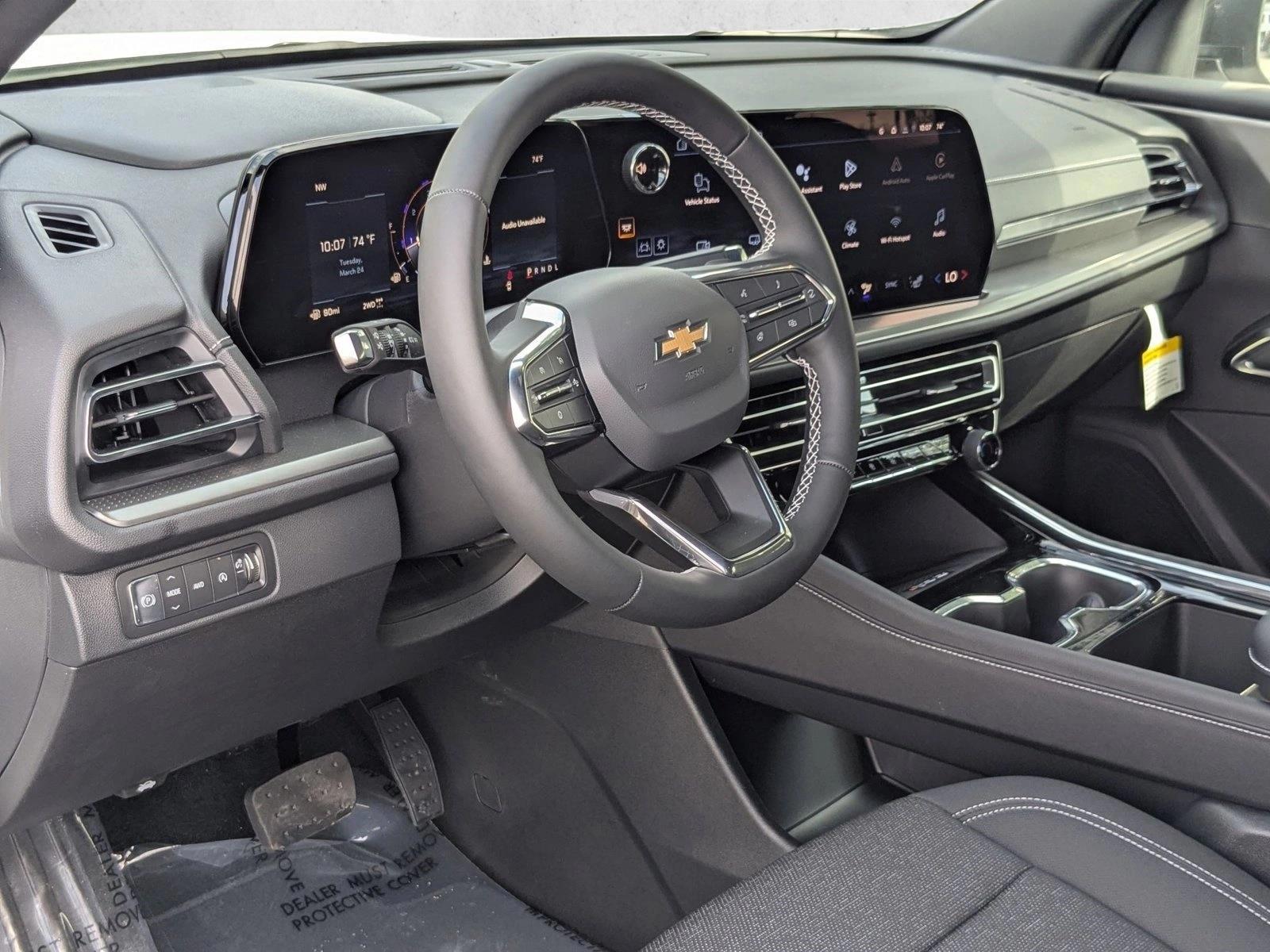 Thumbnail: 2026 Chevrolet Traverse - 3