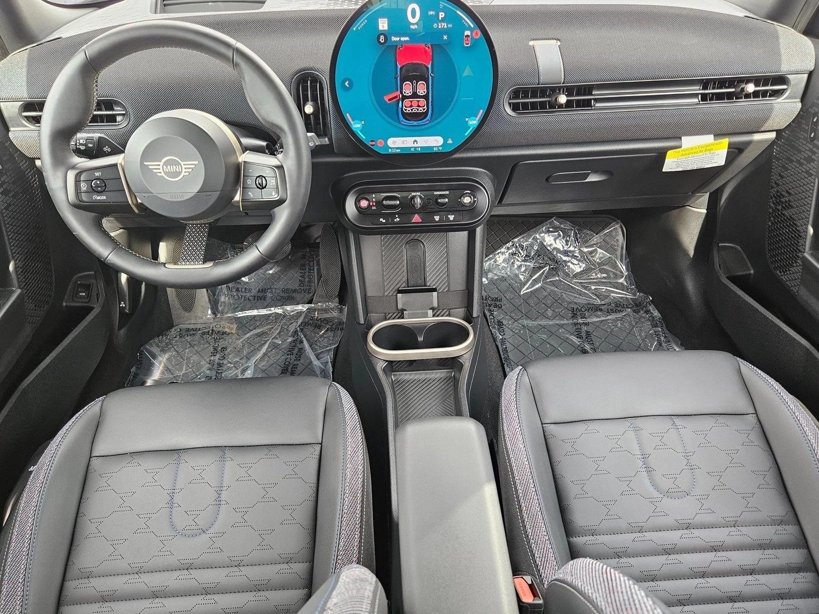 Thumbnail: 2026 MINI Cooper Hardtop - 3