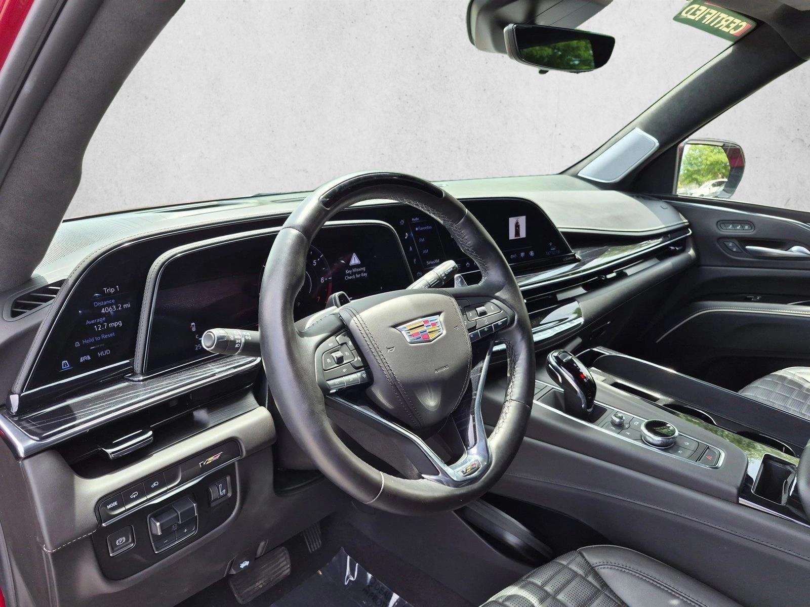 Thumbnail: 2023 Cadillac Escalade - 3