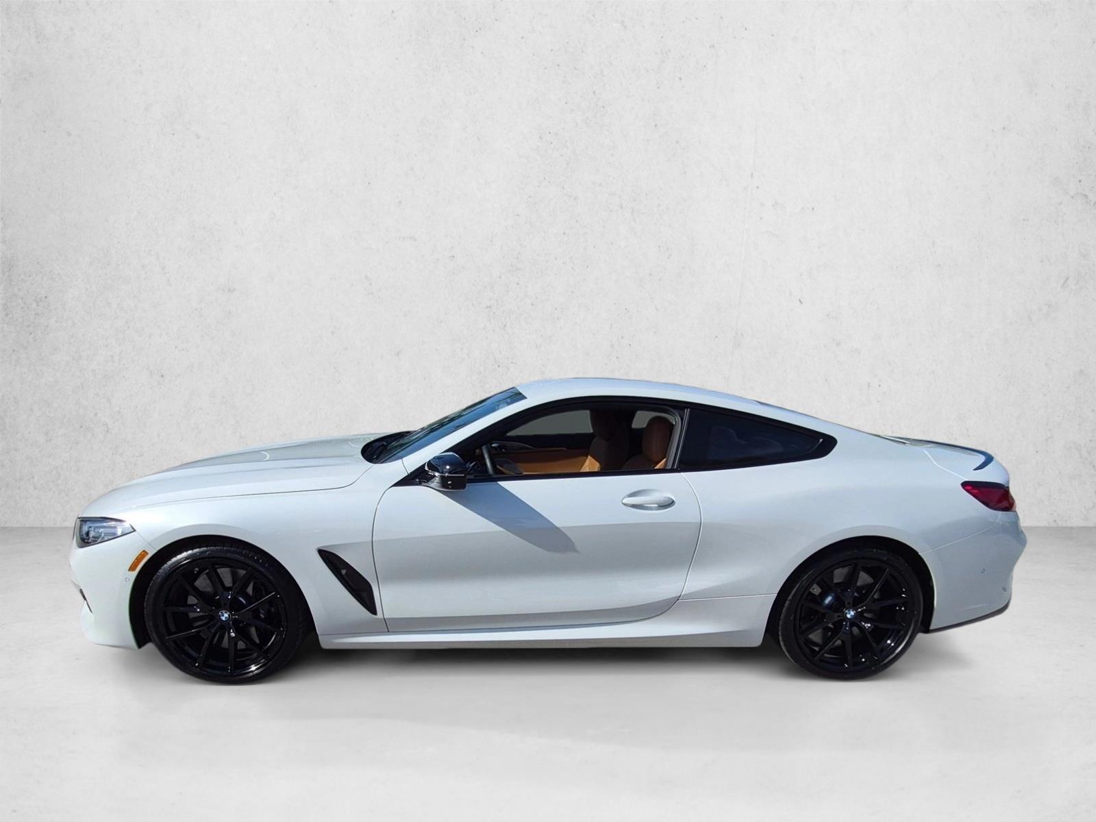 Thumbnail: 2026 BMW 8 Series - 2