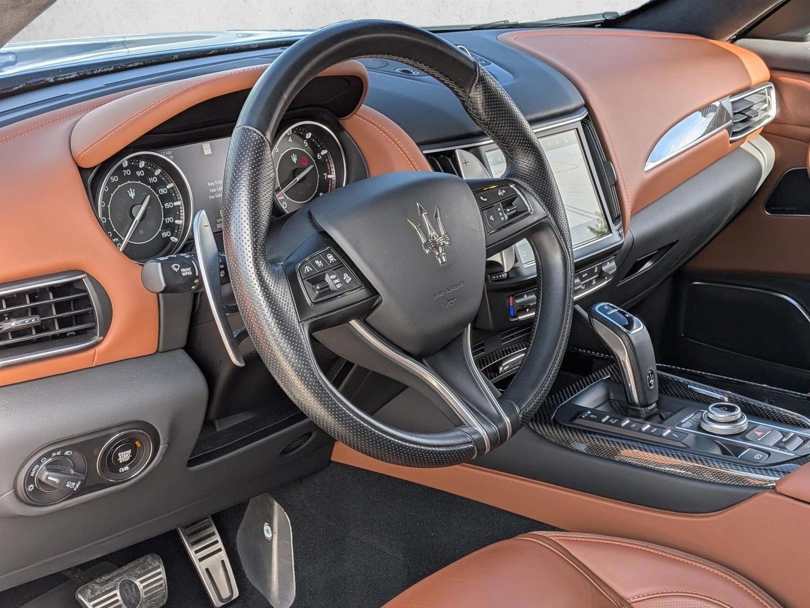 Thumbnail: 2023 Maserati Levante - 3